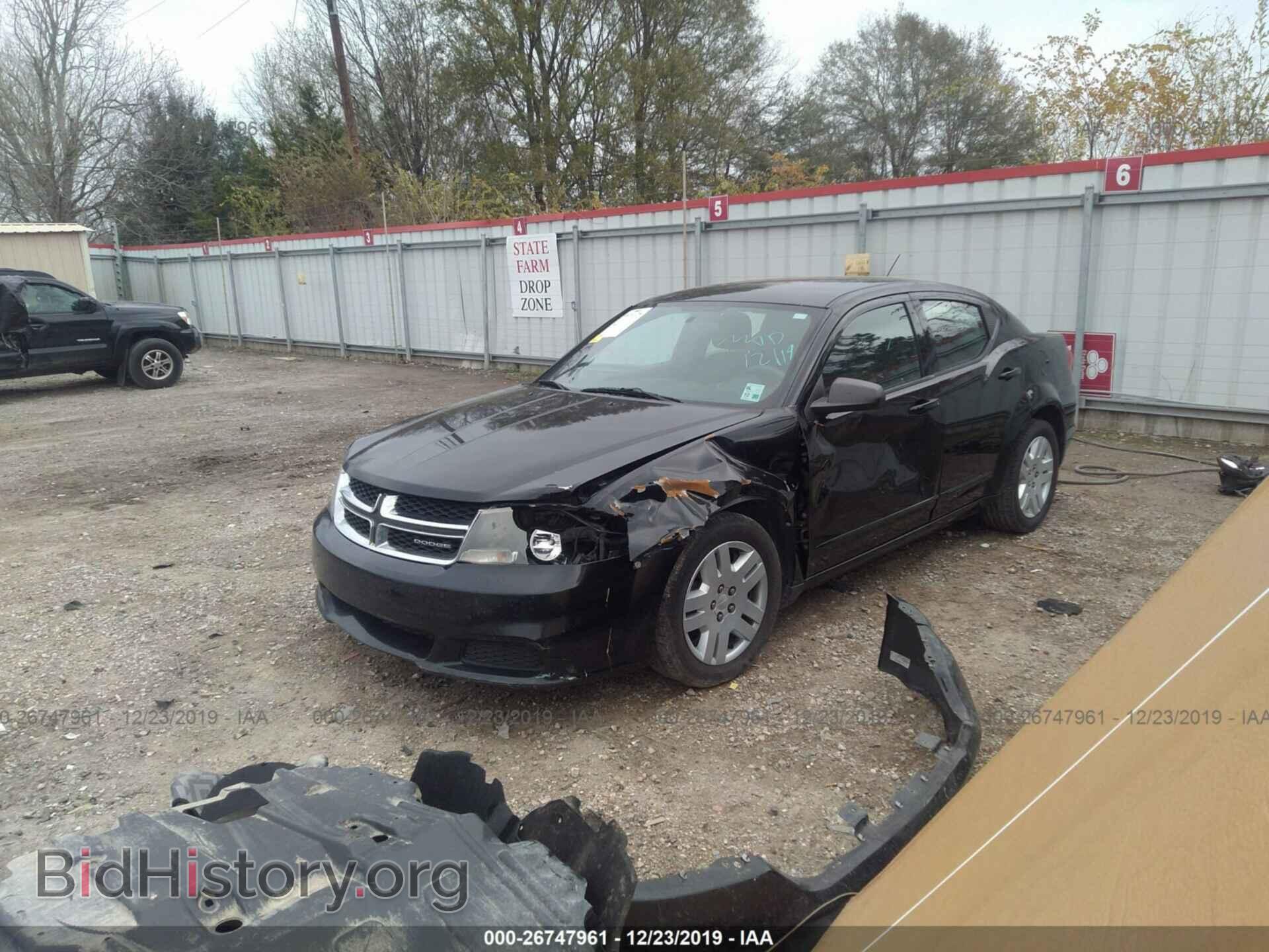 2011 Dodge Avenger - VIN: 1B3BD4FB0BN545135 - Photo 2