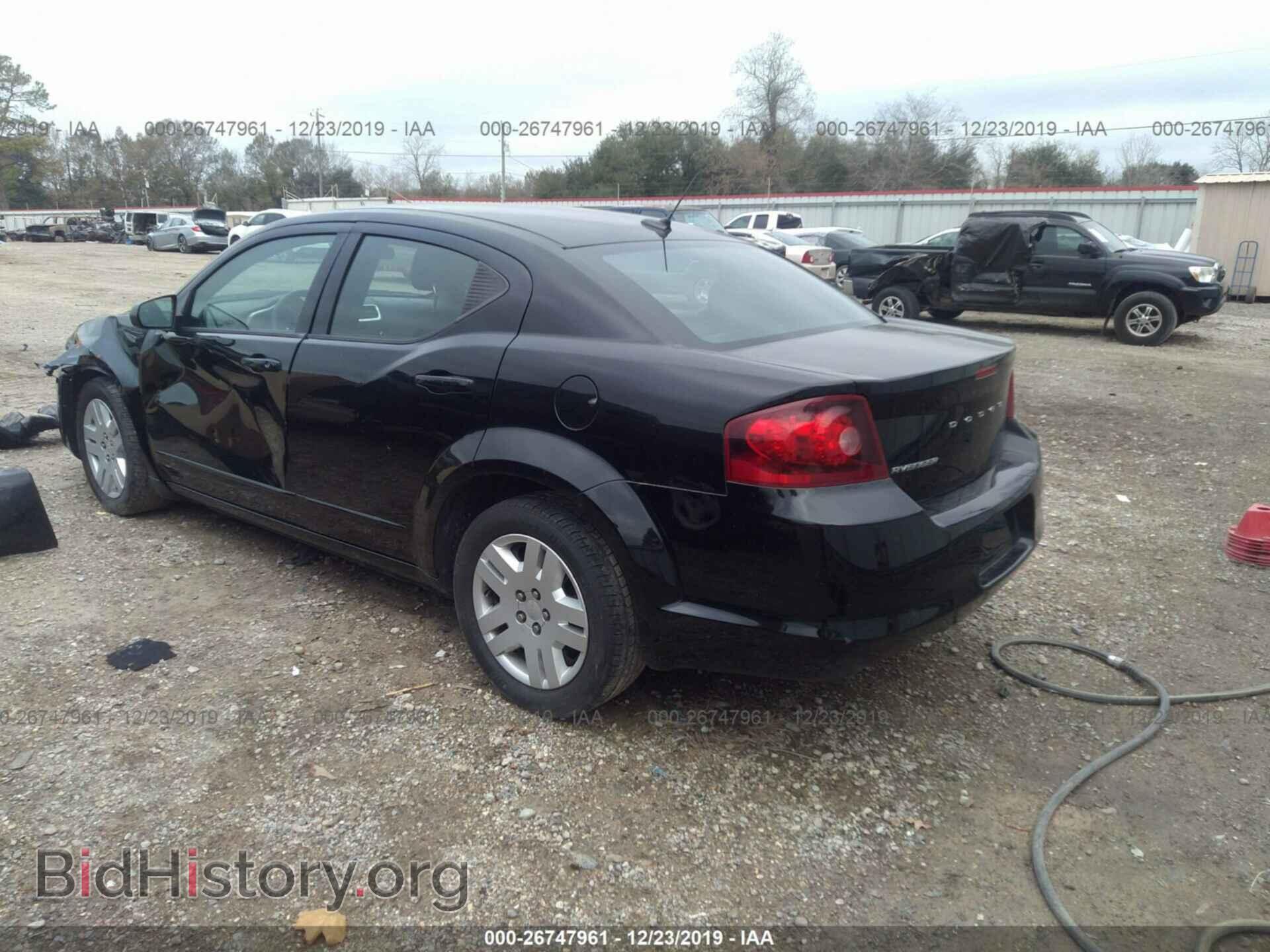 2011 Dodge Avenger - VIN: 1B3BD4FB0BN545135 - Photo 3