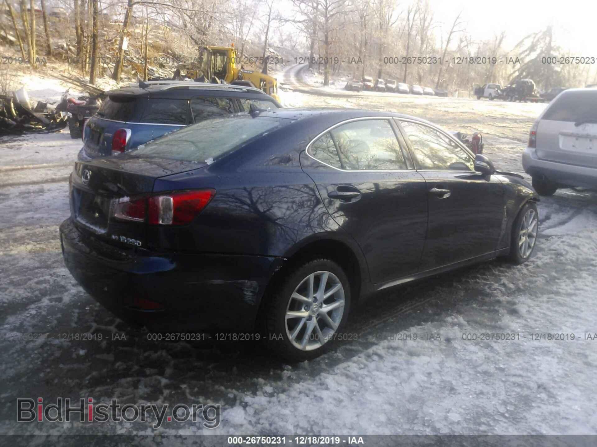 2011 LEXUS IS - VIN: JTHCF5C25B5050628 - Фото 4