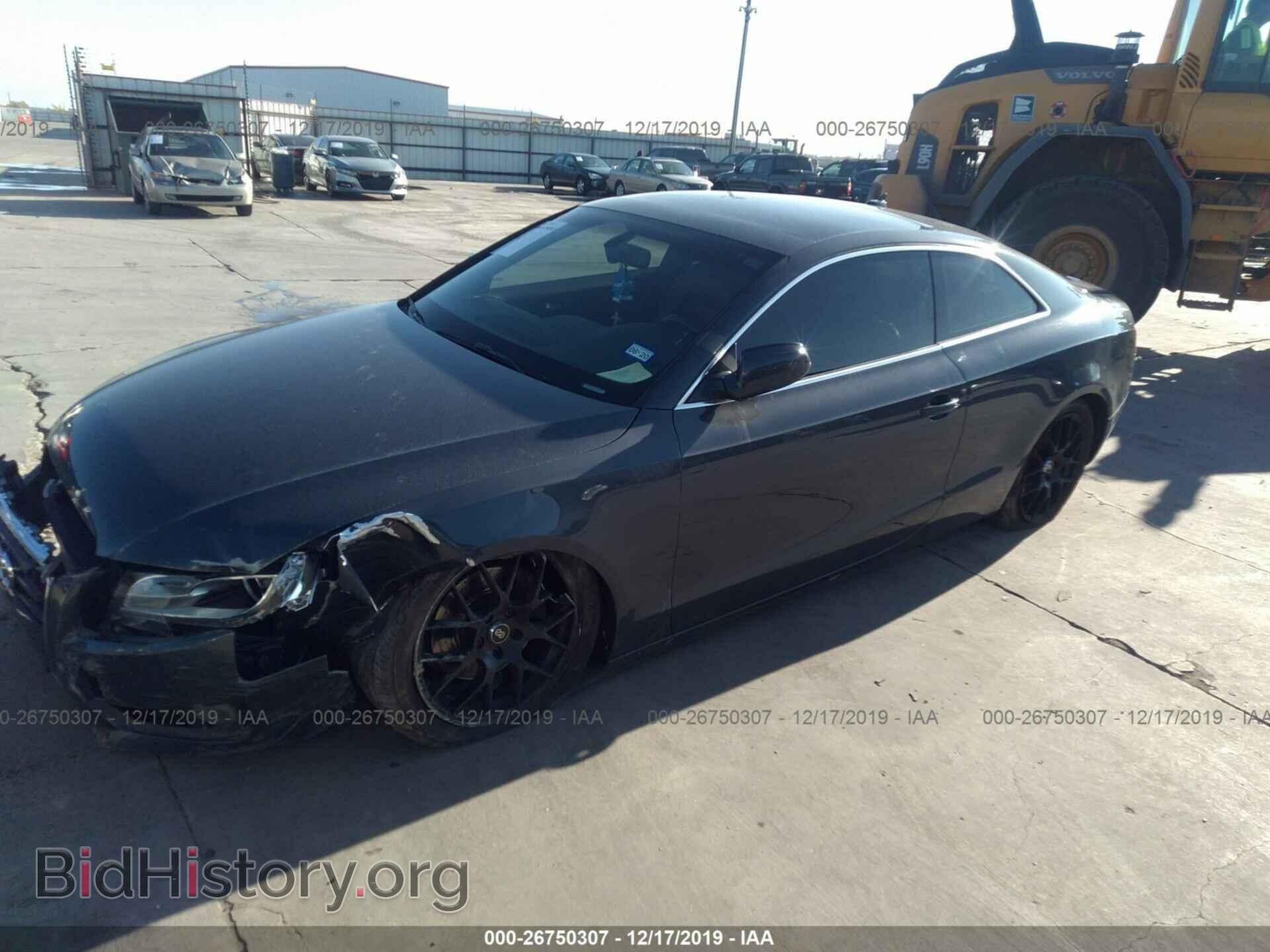 2010 AUDI A5 - VIN: WAUCKAFR3AA043131 - Фото 2