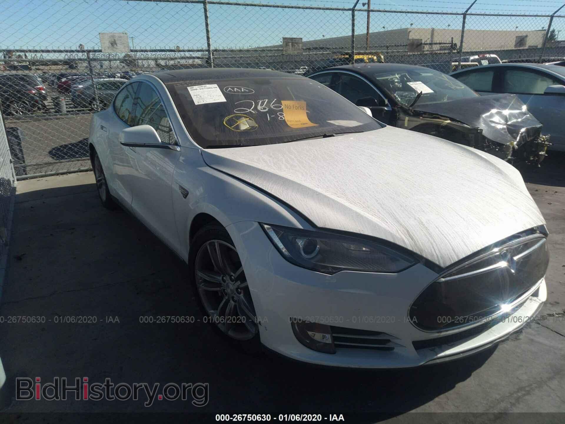 Photo 5YJSA1CG1DFP04963 - Tesla Model S 2013