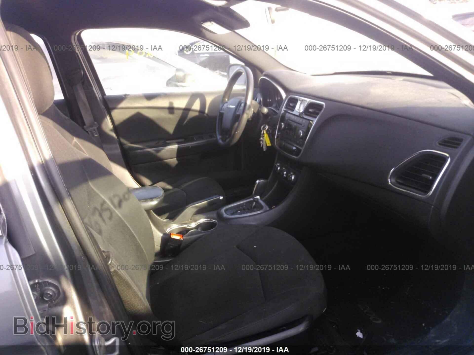 2012 CHRYSLER 200 - VIN: 1C3CCBAB8CN104084 - Фото 5