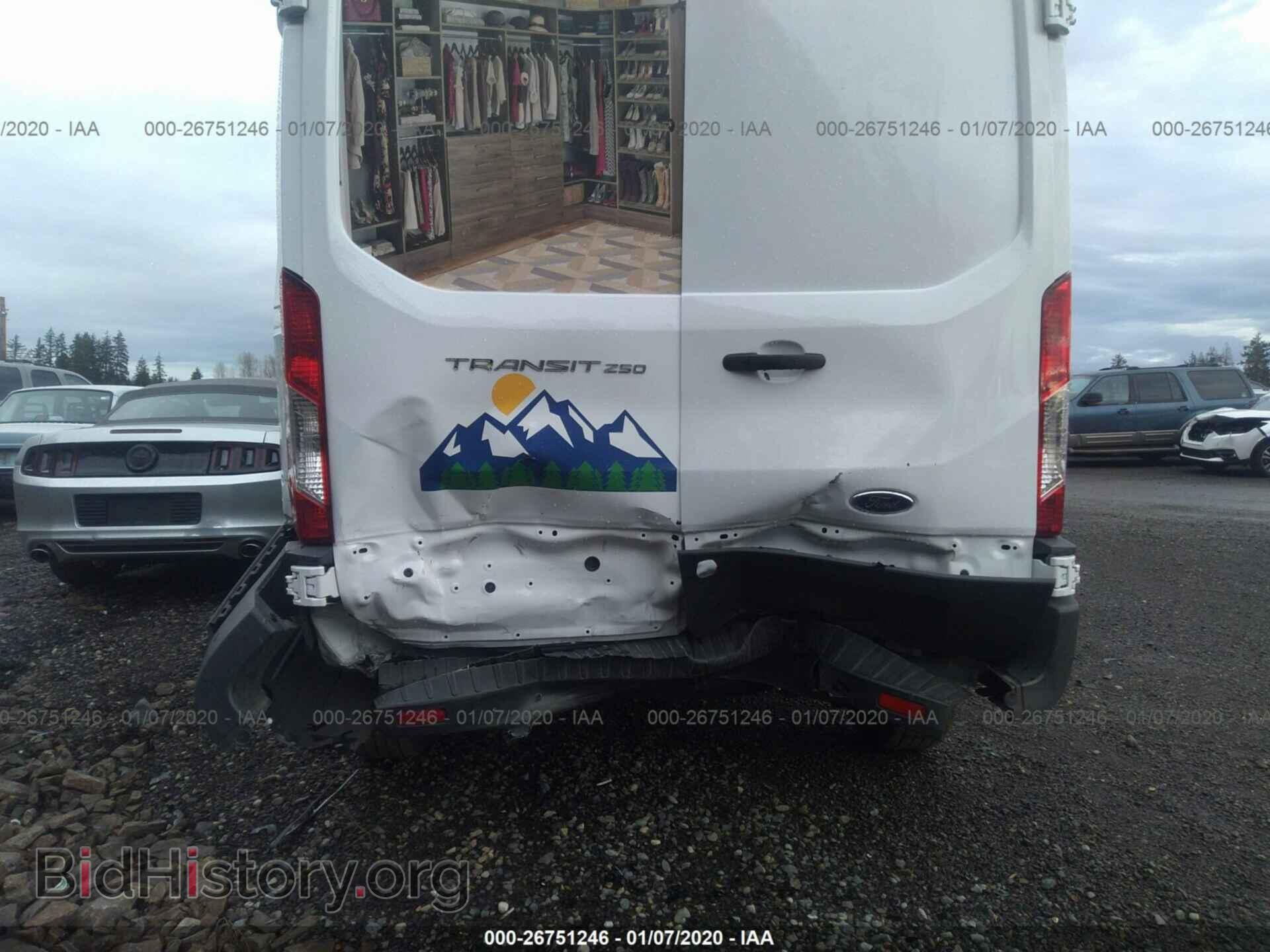 2017 Ford Transit - VIN: 1FTYR1CM7HKB53925 - Фото 6