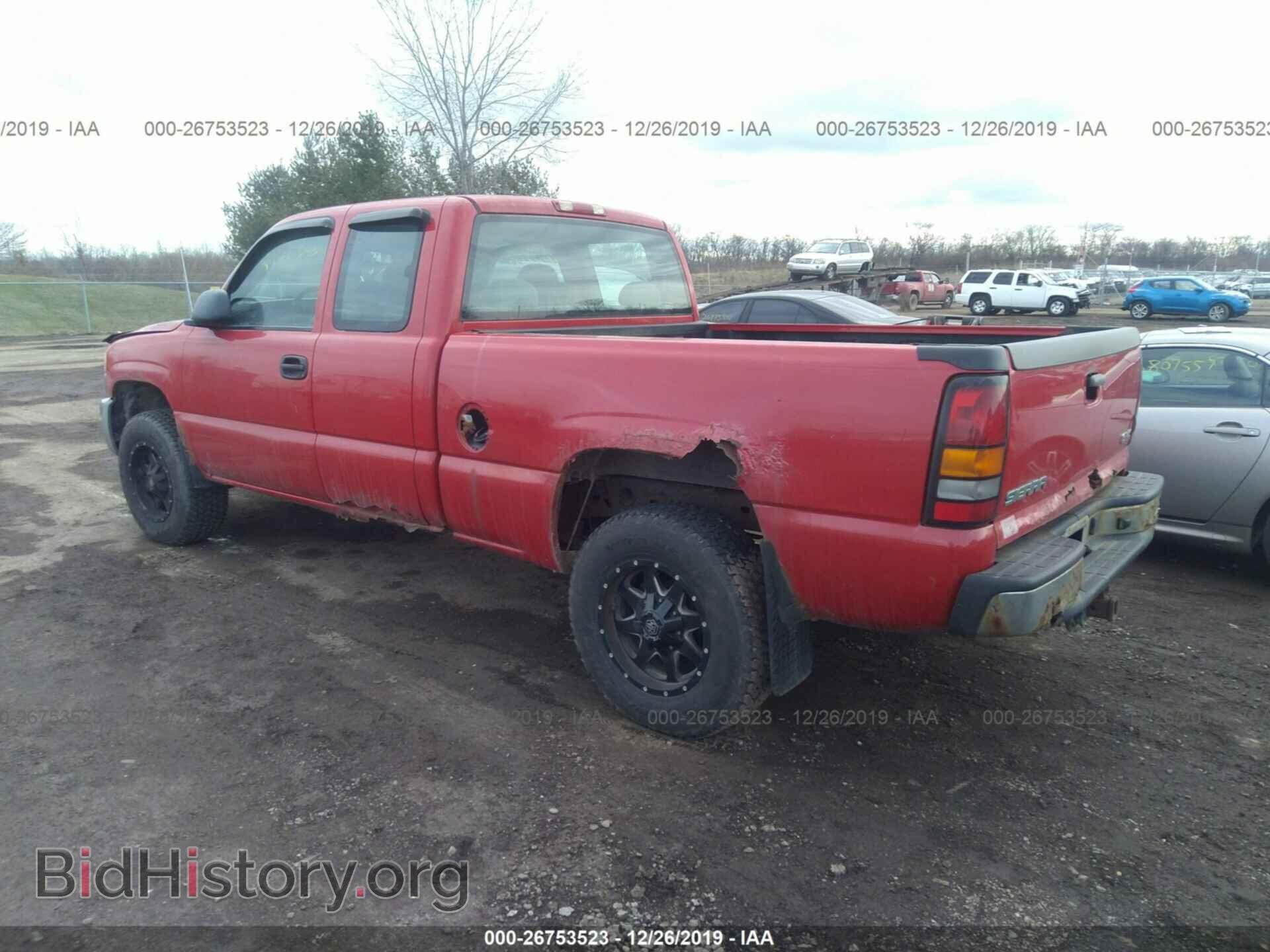 2003 GMC NEW SIERRA - VIN: 1GTEK19VX3E210178 - Фото 3