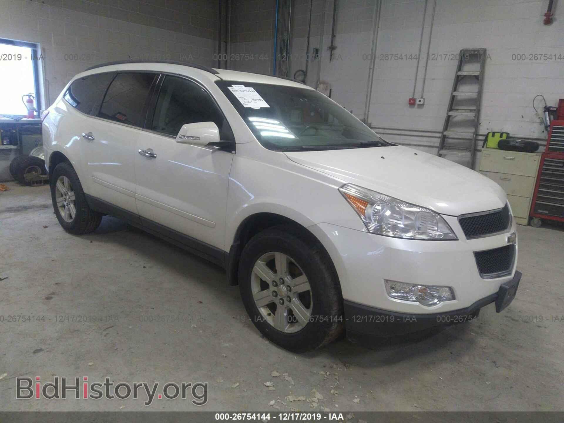 Фотография 1GNKVJED1BJ164471 - CHEVROLET TRAVERSE 2011