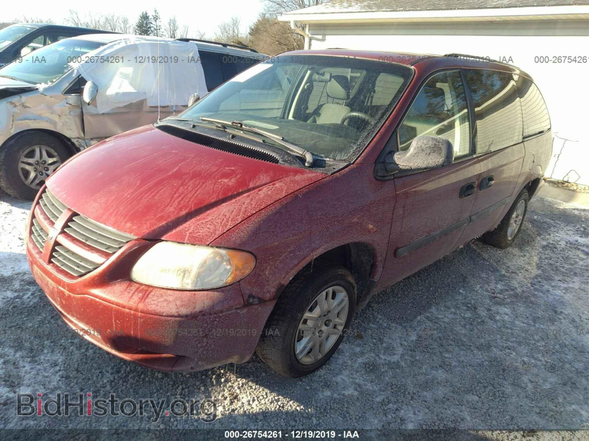2007 Dodge Grand Caravan - VIN: 1D4GP24R77B257513 - Фото 2