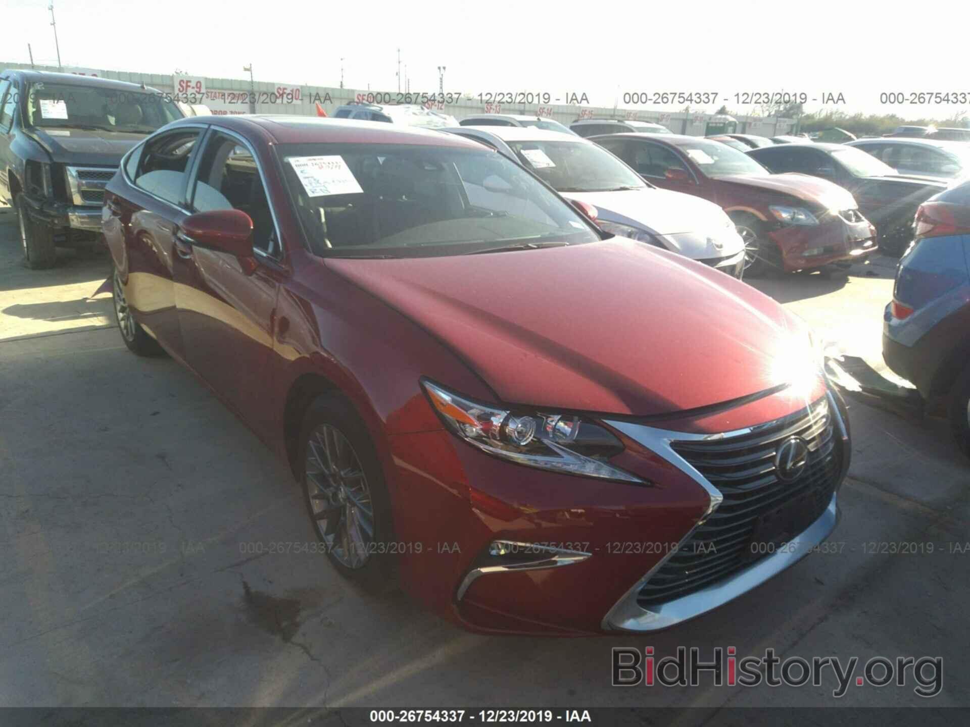 Photo 58ABK1GG8JU081436 - LEXUS ES 2018