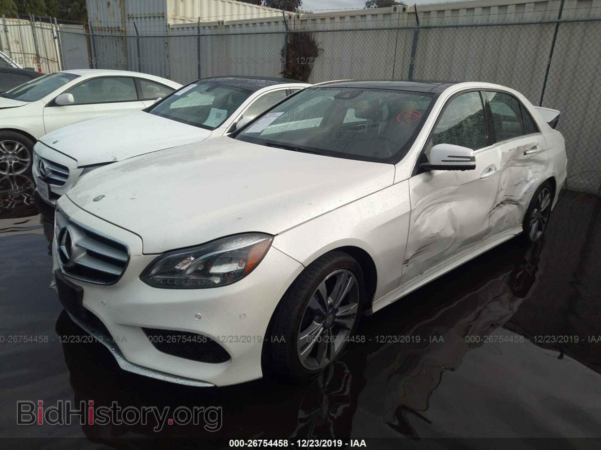 2014 MERCEDES-BENZ E - VIN: WDDHF5KB4EA903417 - Фото 2