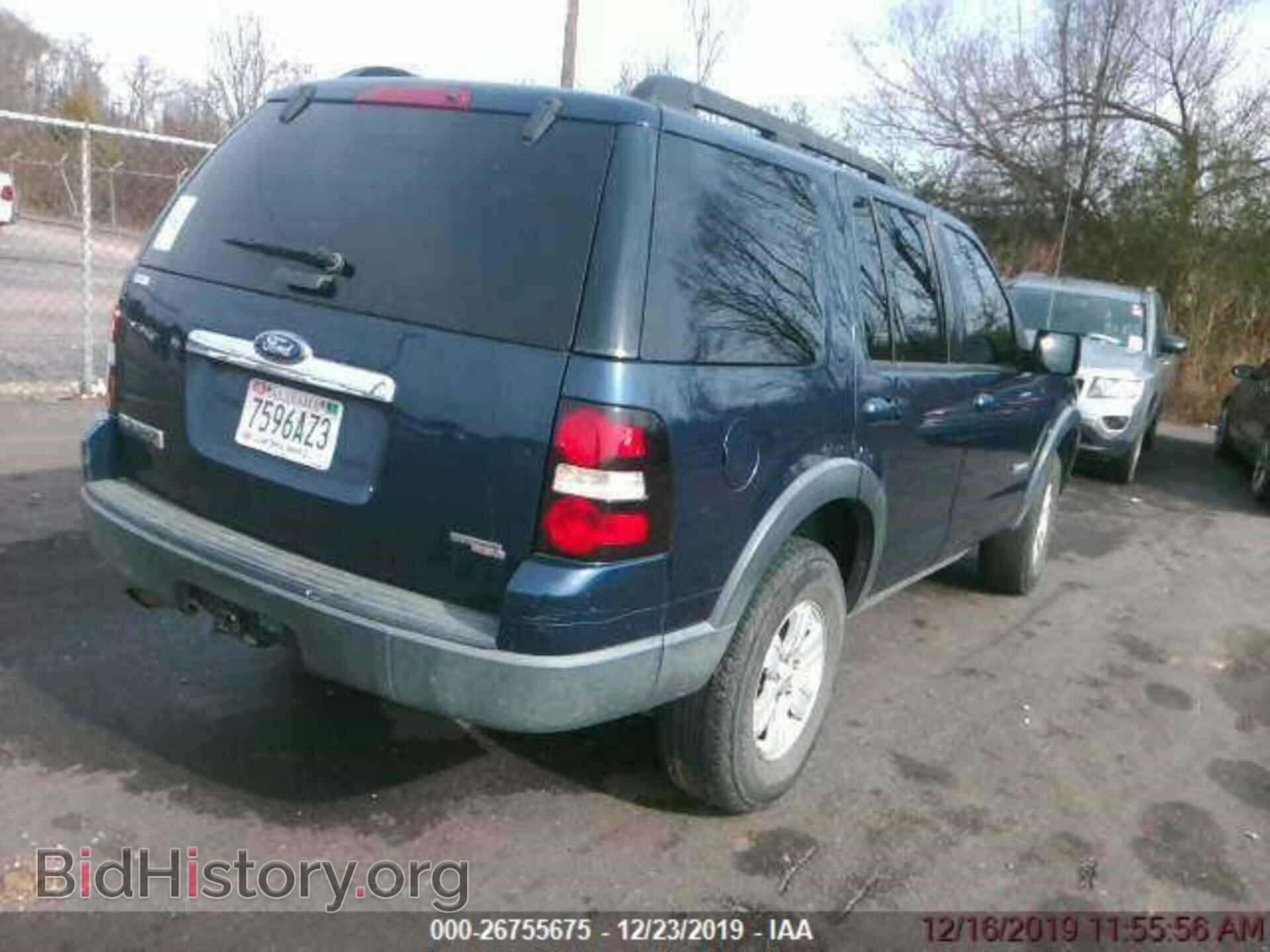 2007 Ford Explorer - VIN: 1FMEU63E97UB53608 - Photo 2