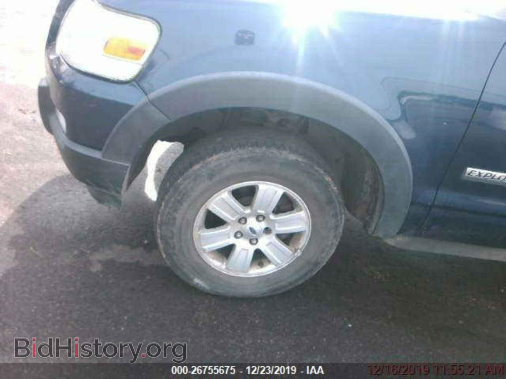 2007 Ford Explorer - VIN: 1FMEU63E97UB53608 - Photo 3