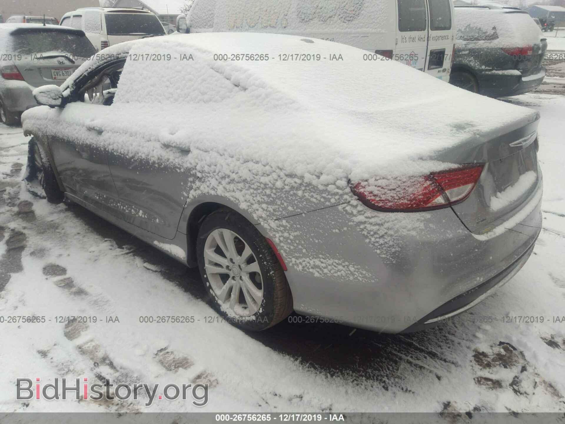2015 Chrysler 200 - VIN: 1C3CCCAB1FN598931 - Фото 3