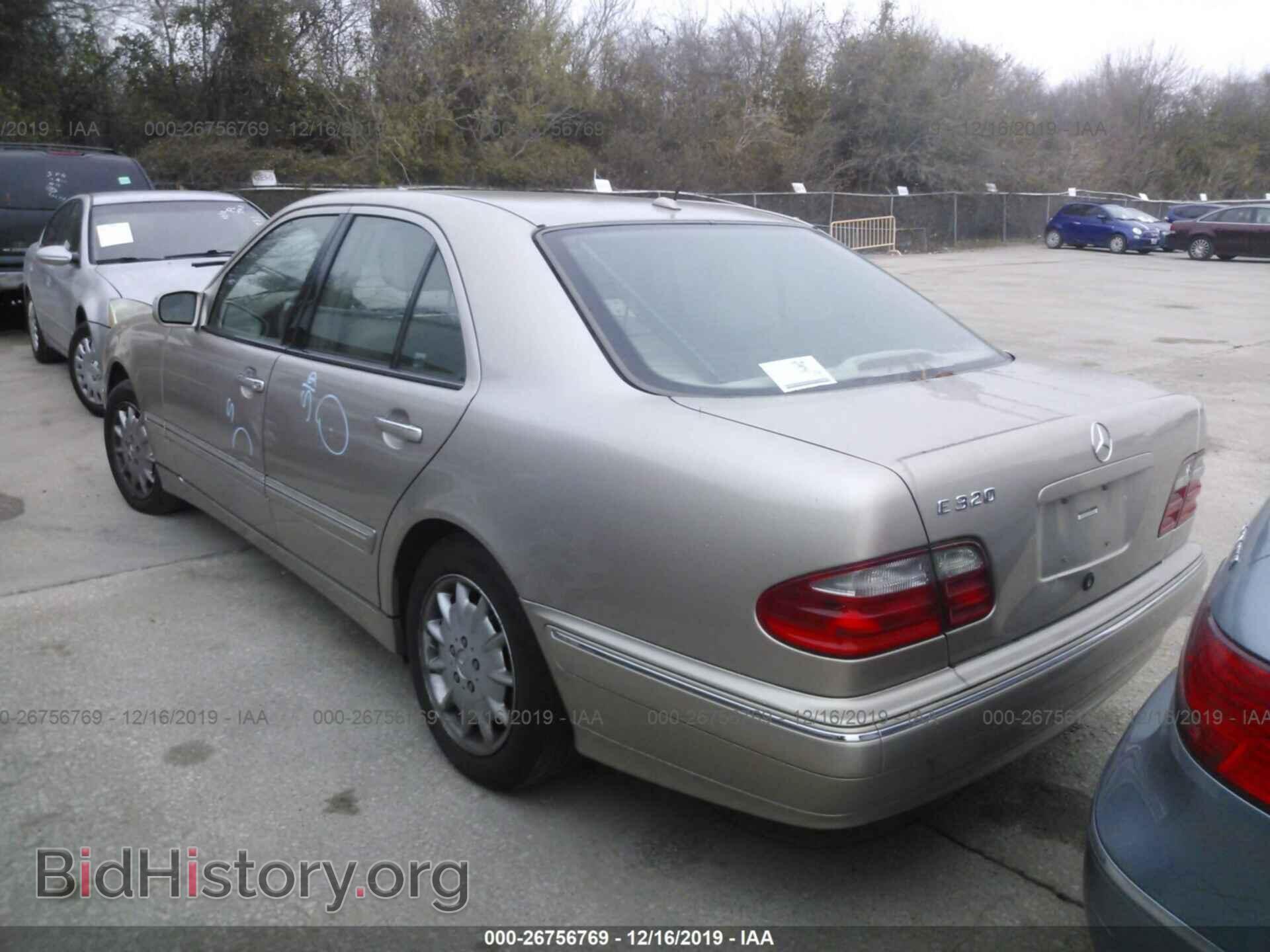 2000 Mercedes-benz E - VIN: WDBJF65J5YB078845 - Фото 3
