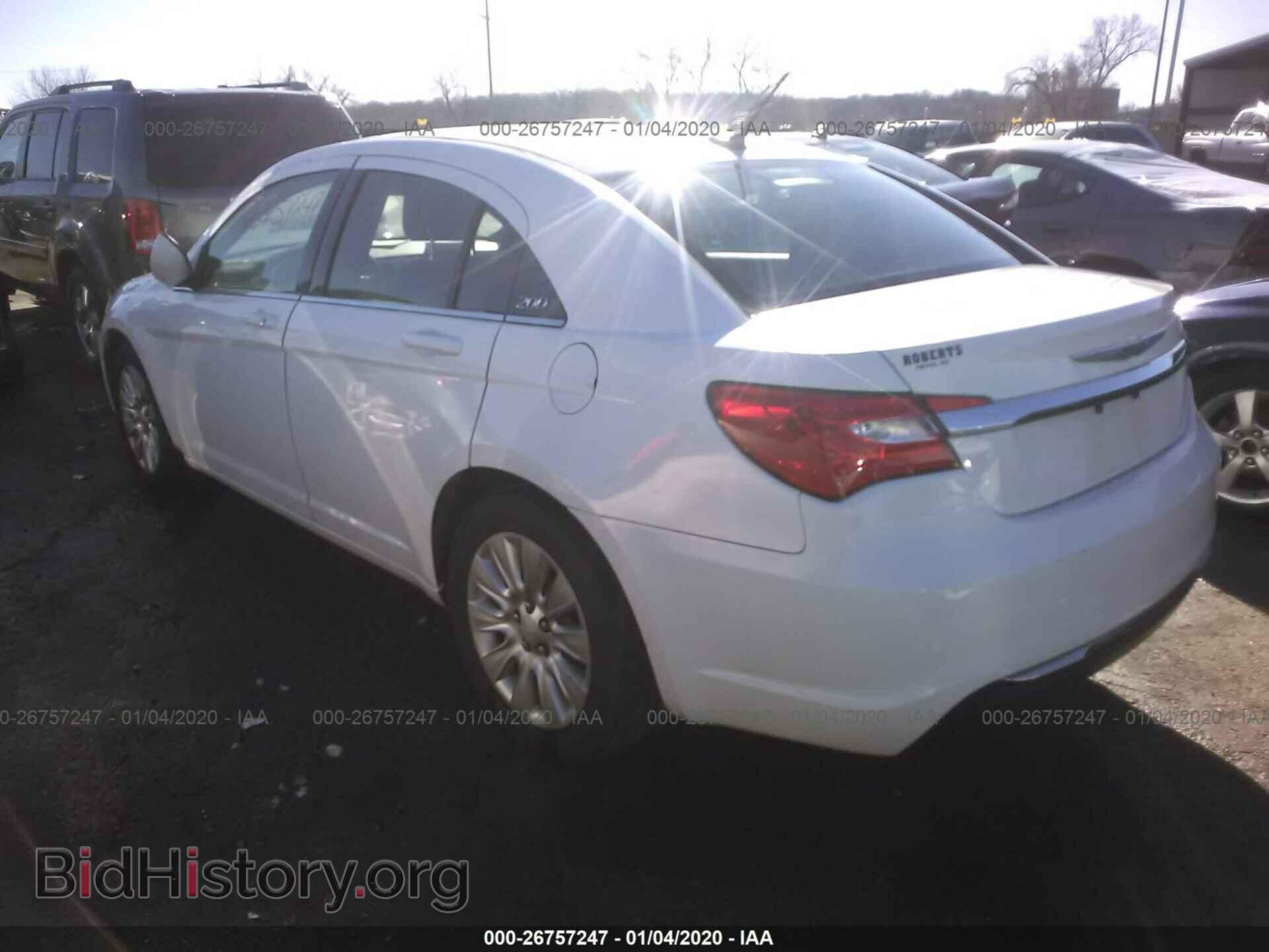 2013 CHRYSLER 200 - VIN: 1C3CCBAB0DN641498 - Фото 3