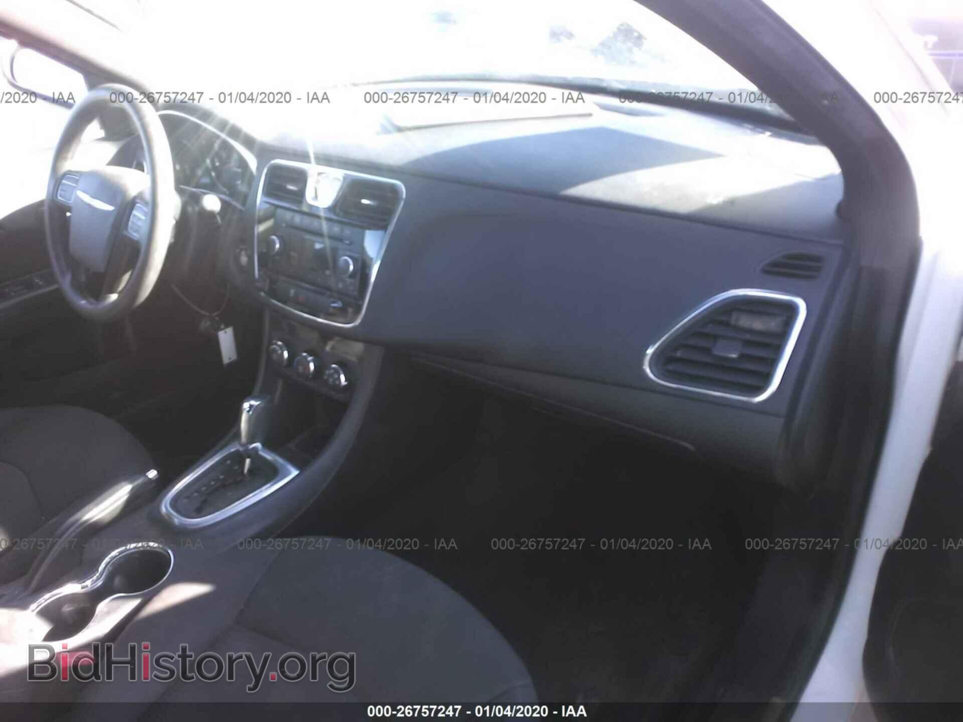 2013 CHRYSLER 200 - VIN: 1C3CCBAB0DN641498 - Фото 5