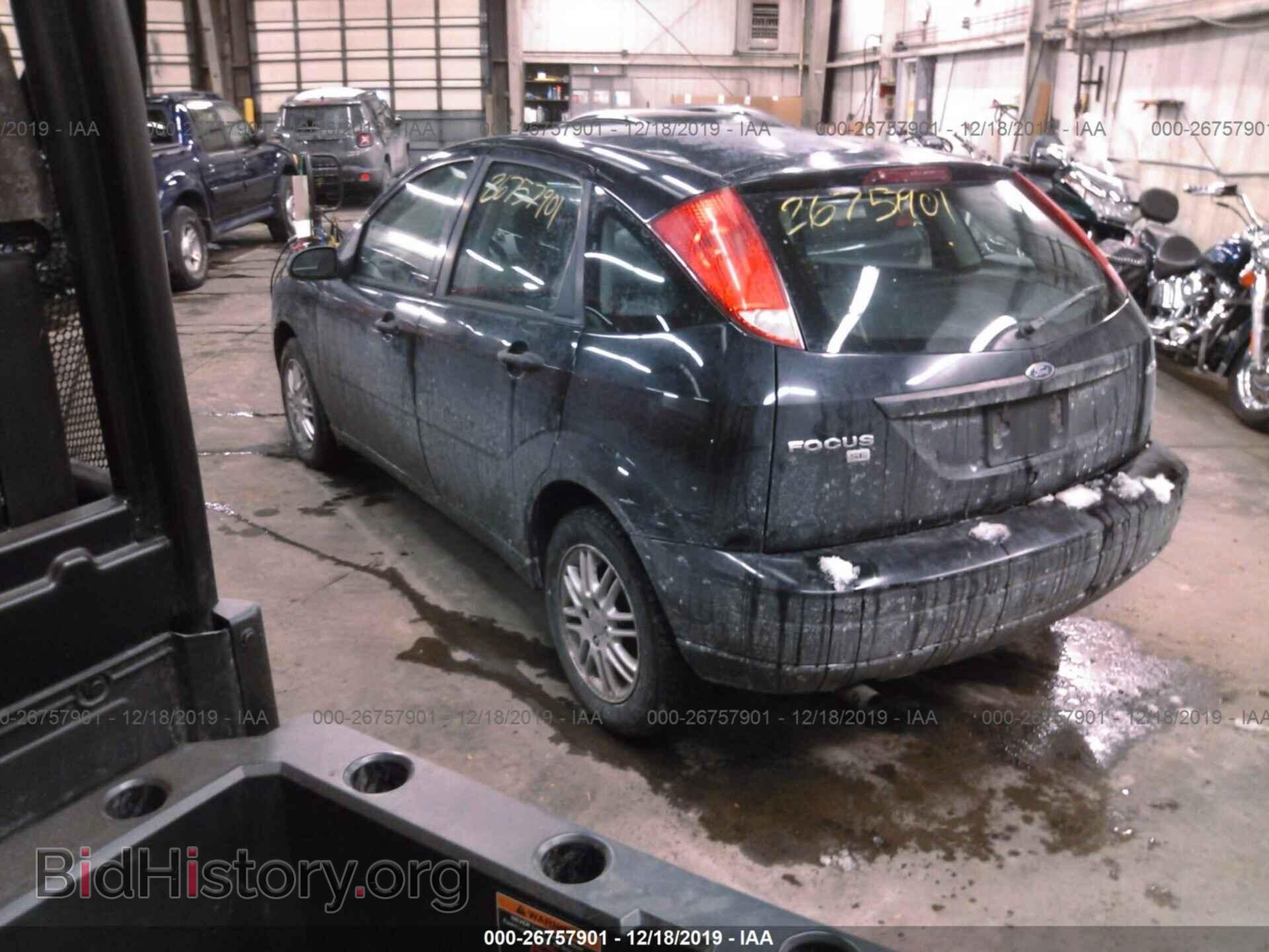 2005 FORD FOCUS - VIN: 3FAFP37N85R145468 - Фото 3