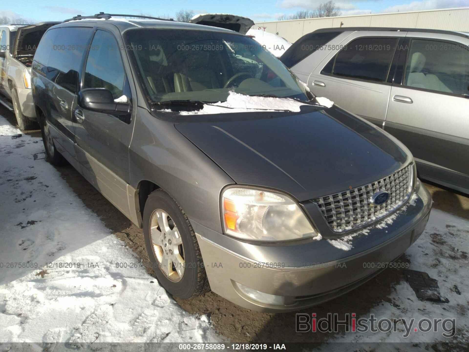 Photo 2FMZA58284BB22547 - FORD FREESTAR 2004