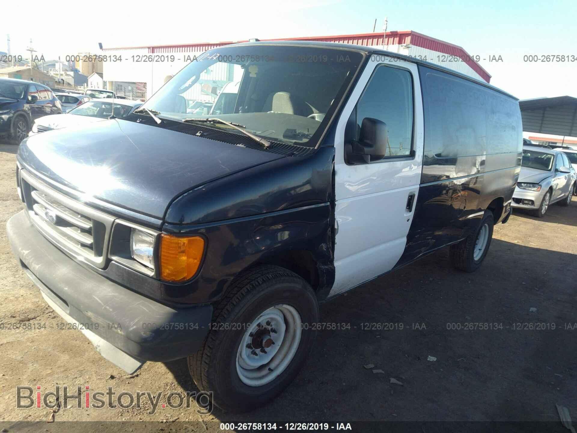 2003 Ford Econoline - VIN: 1FTNE24L73HB25767 - Photo 2