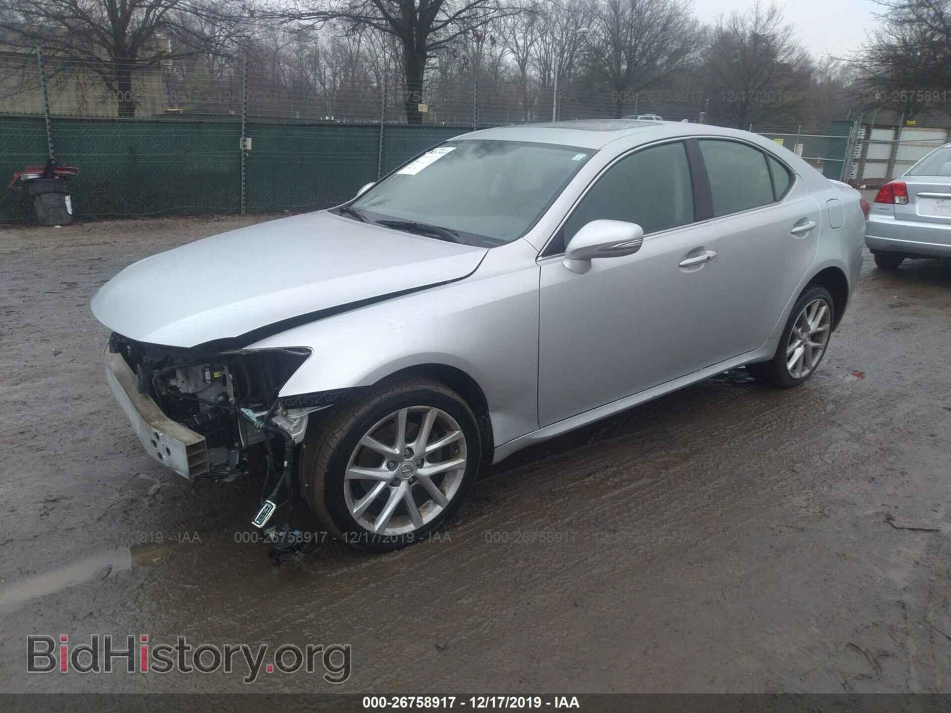 2011 LEXUS IS - VIN: JTHCF5C28B5047190 - Photo 2