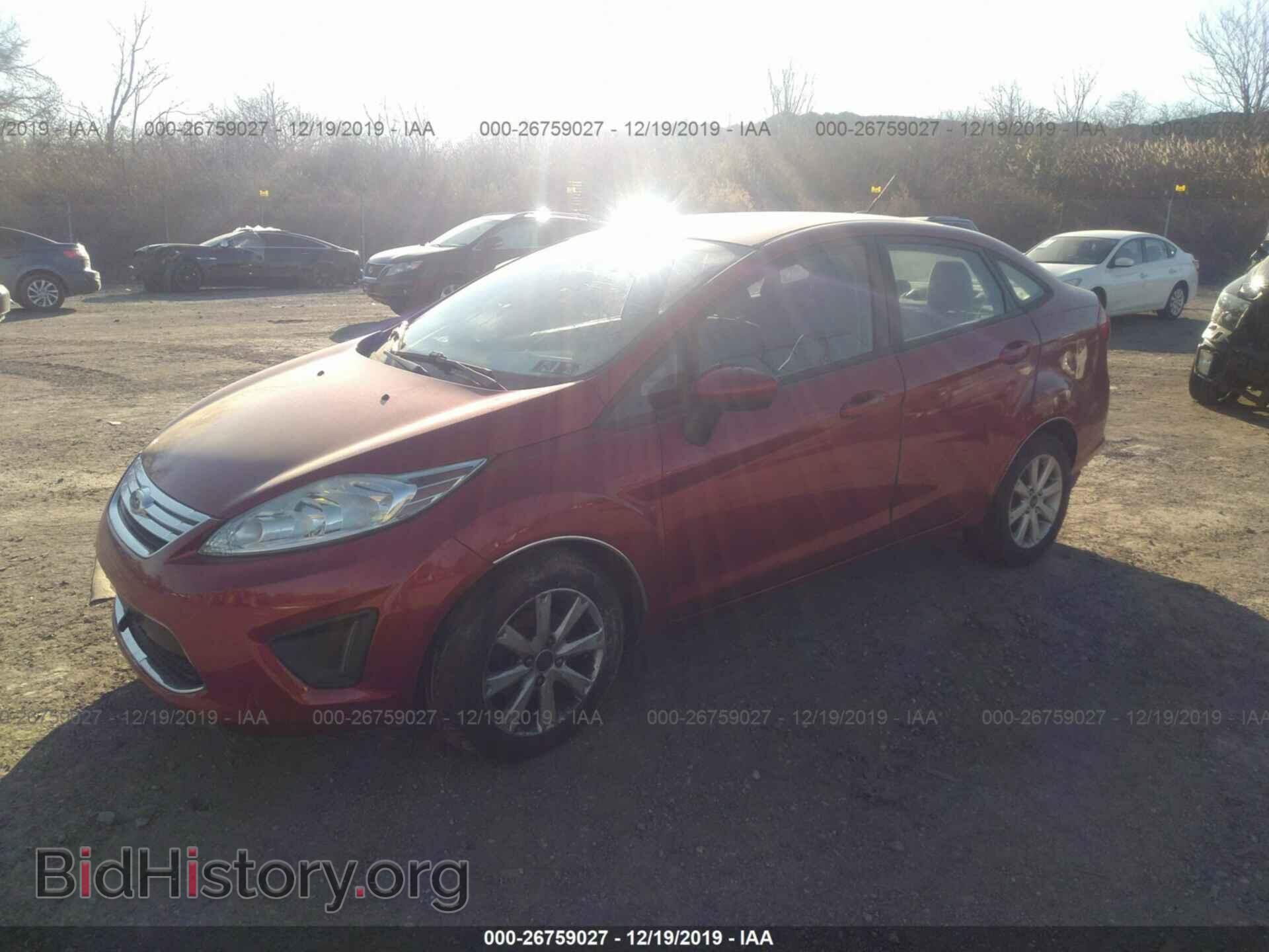 2012 Ford Fiesta - VIN: 3FADP4BJ0CM215265 - Фото 2