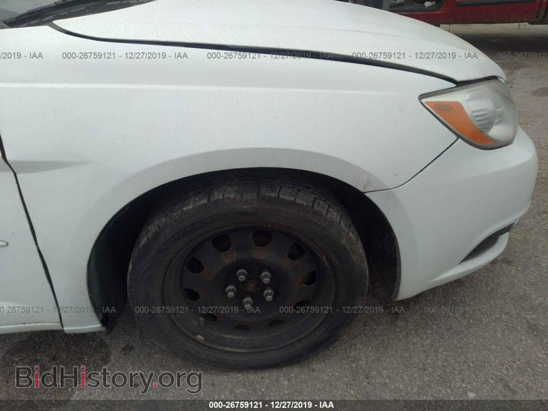 2012 Chrysler 200 - VIN: 1C3CCBAB9CN200077 - Фото 6