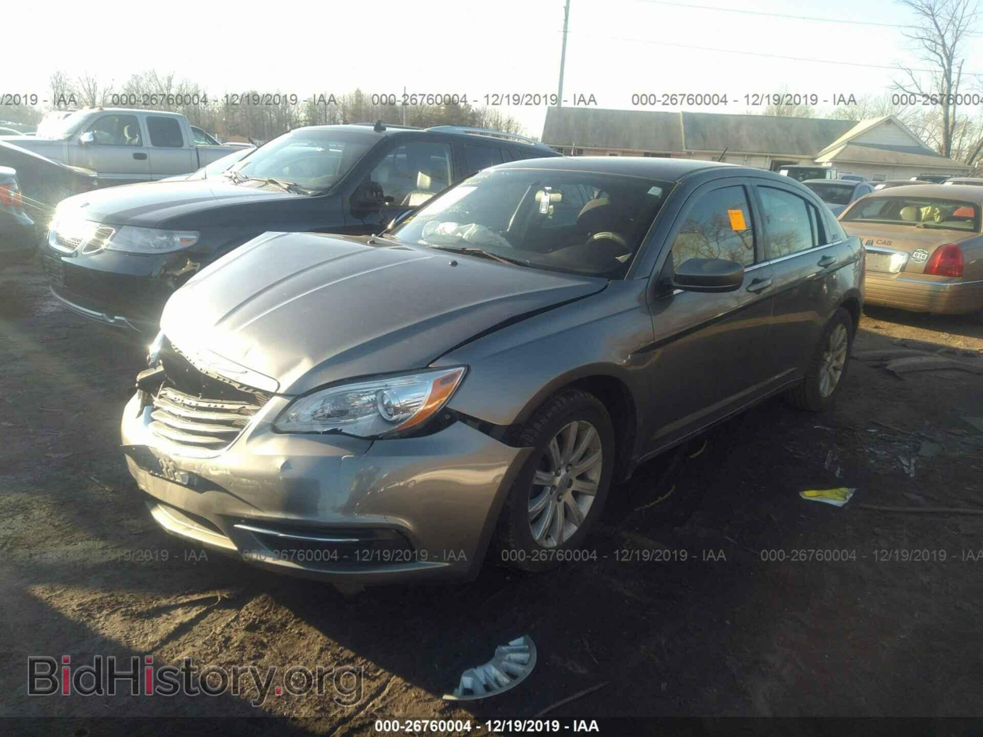 2013 CHRYSLER 200 - VIN: 1C3CCBBBXDN598657 - Photo 2