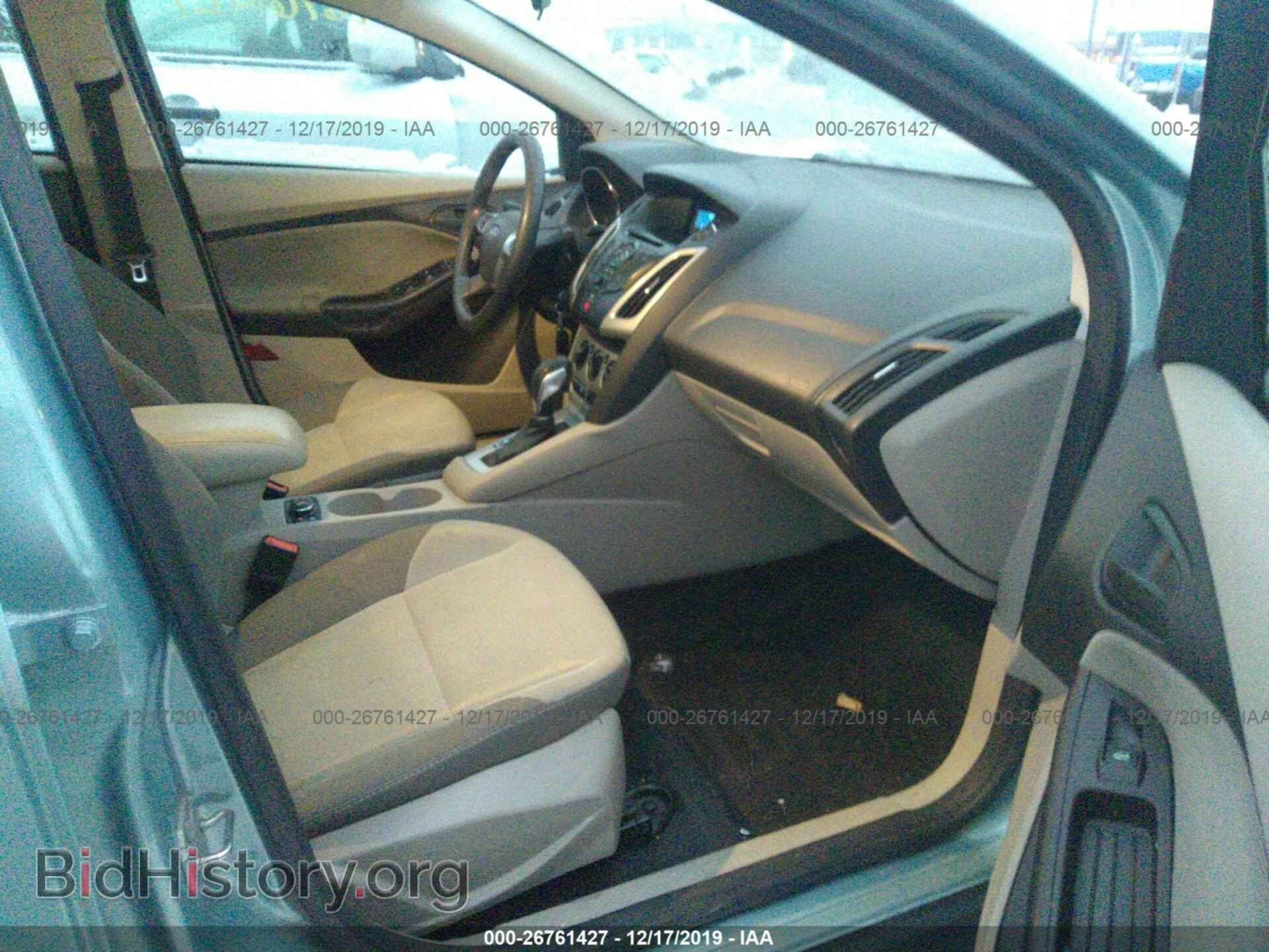 2012 Ford Focus - VIN: 1FAHP3F23CL309916 - Photo 5