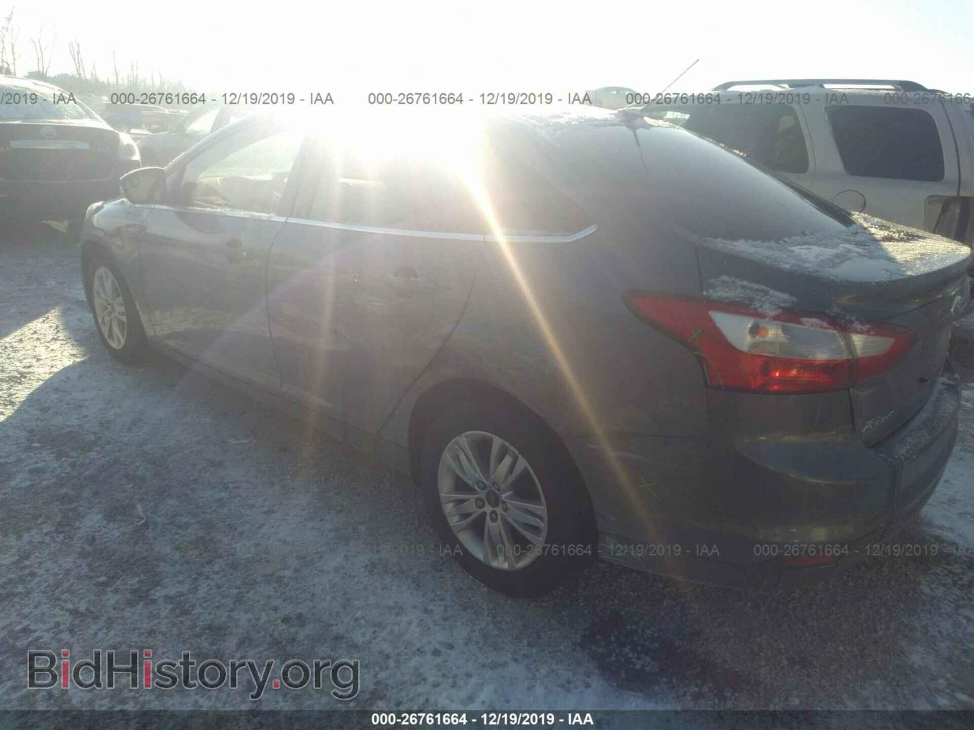 2012 Ford Focus - VIN: 1FAHP3H24CL192005 - Photo 3