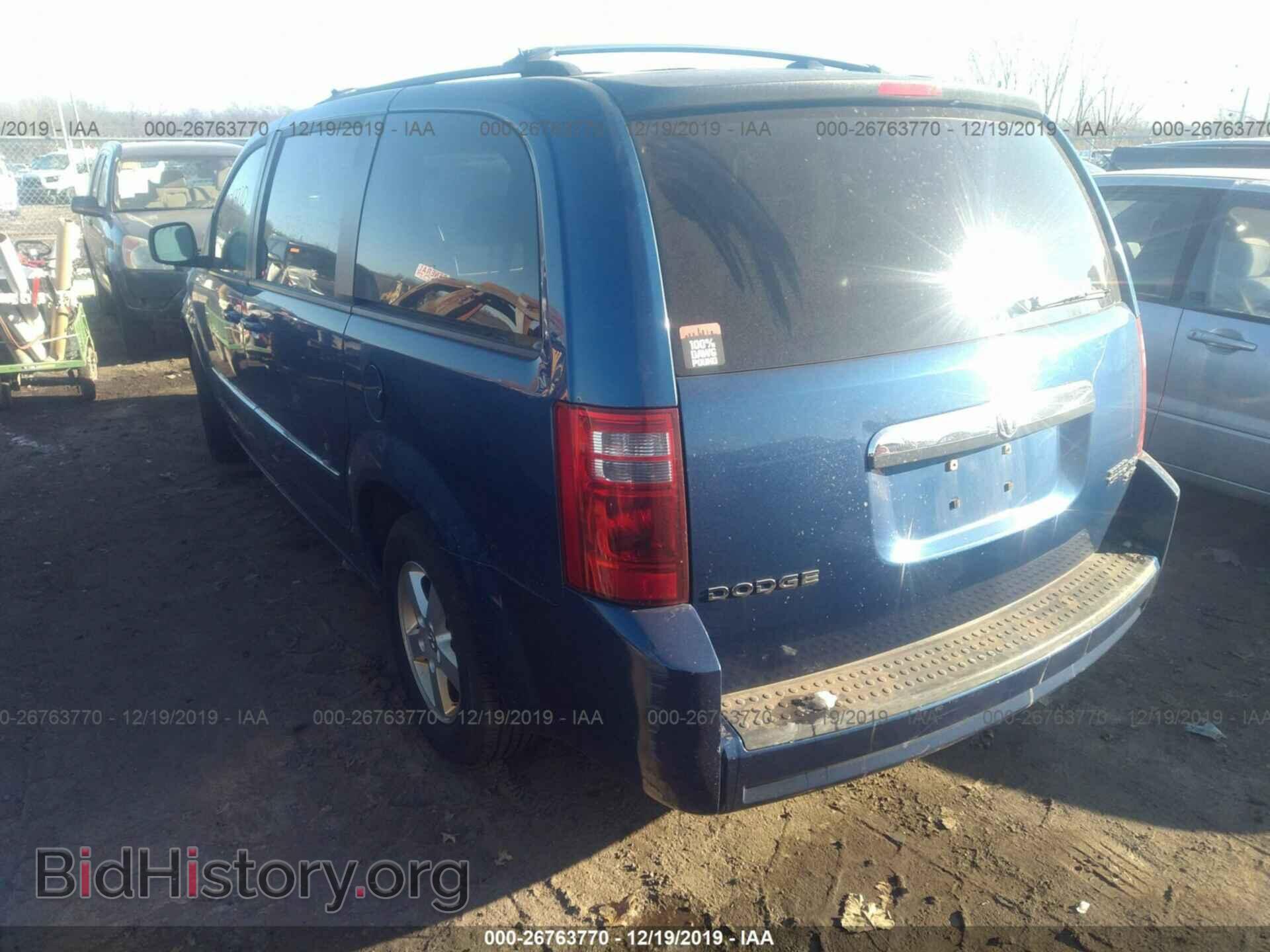 2010 Dodge Grand Caravan - VIN: 2D4RN5D11AR331754 - Фото 3