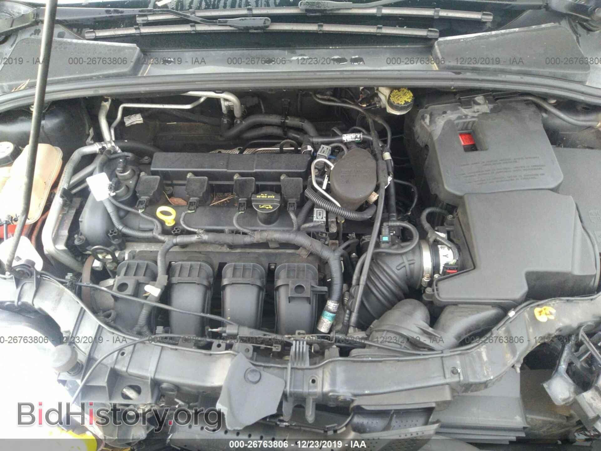 2012 Ford Focus - VIN: 1FAHP3M24CL330969 - Photo 10