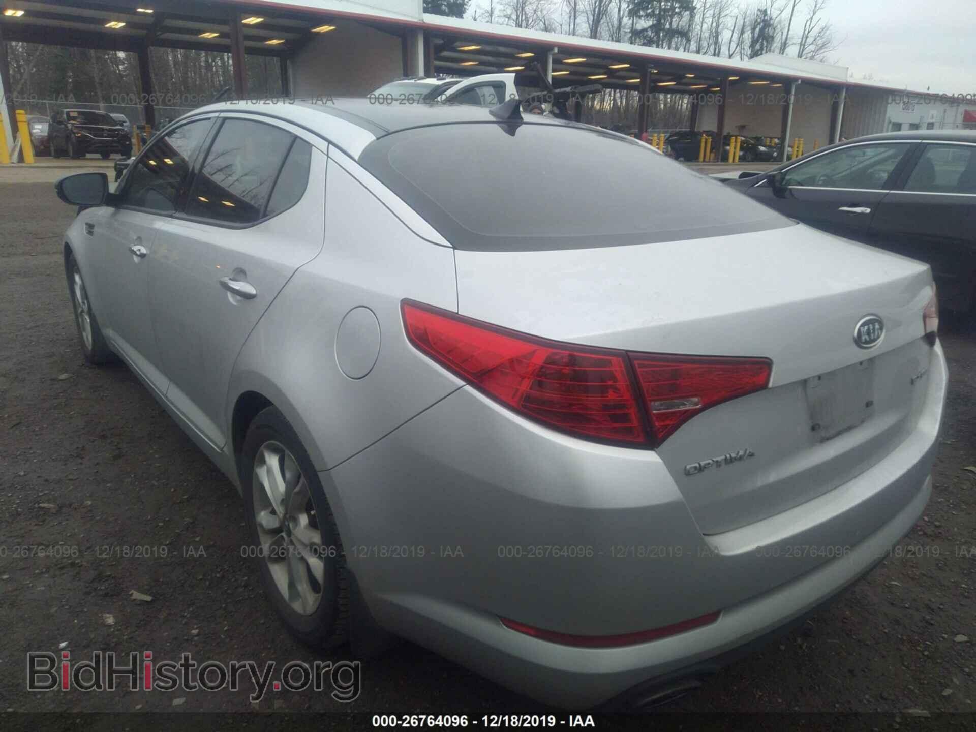2011 KIA Optima - VIN: KNAGN4A70B5094595 - Фото 3