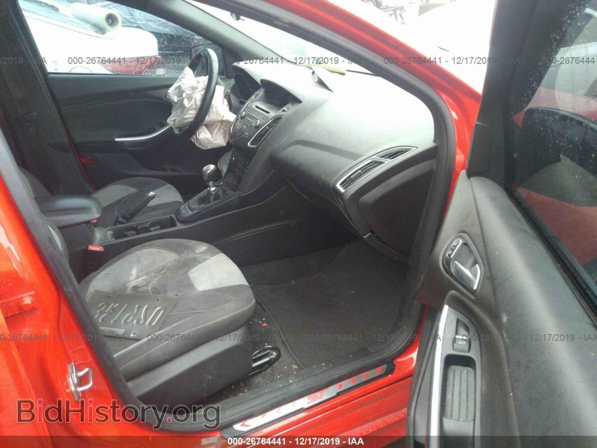 2016 Ford Focus - VIN: 1FADP3L94GL274311 - Фото 5