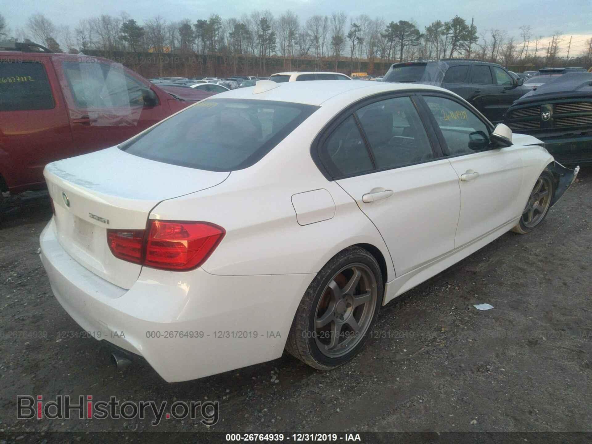 2013 BMW 335 - VIN: WBA3A9C59DF476432 - Фото 4