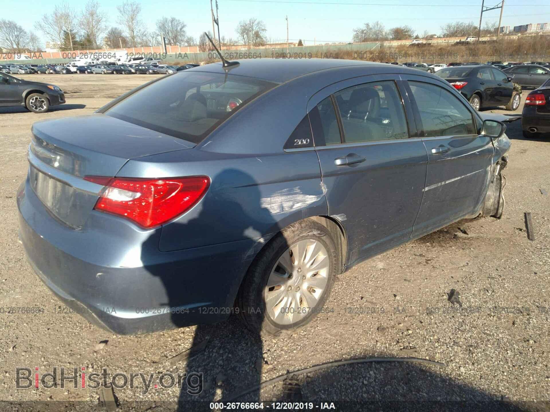 2011 Chrysler 200 - VIN: 1C3BC4FB6BN563788 - Фото 4