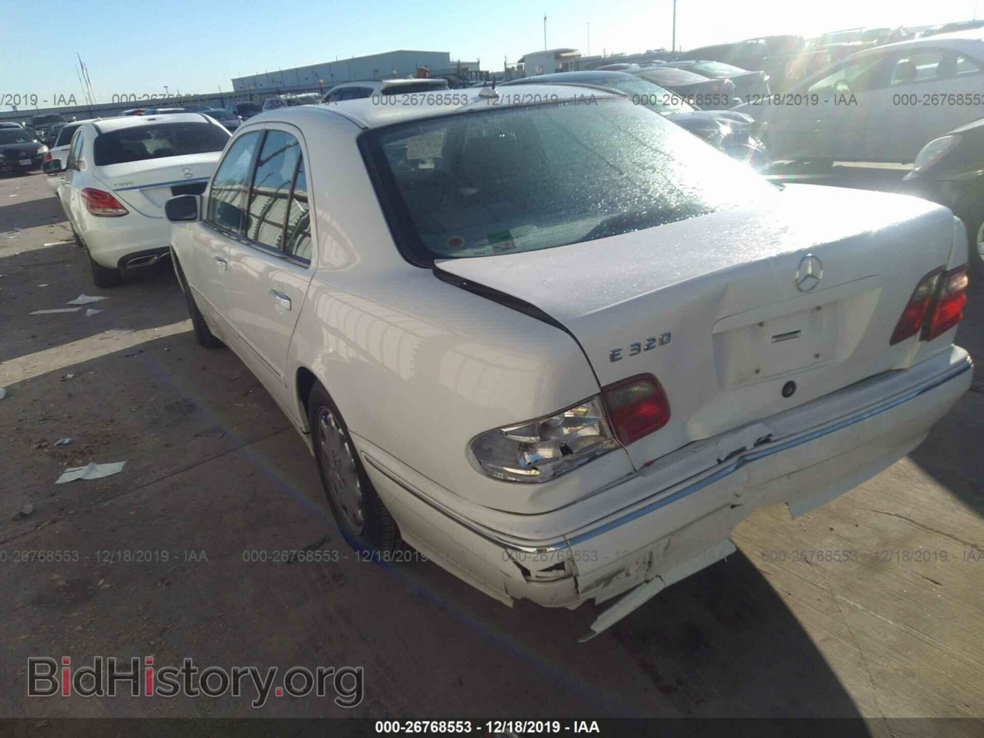 2000 Mercedes-benz E - VIN: WDBJF65J5YB105445 - Фото 3