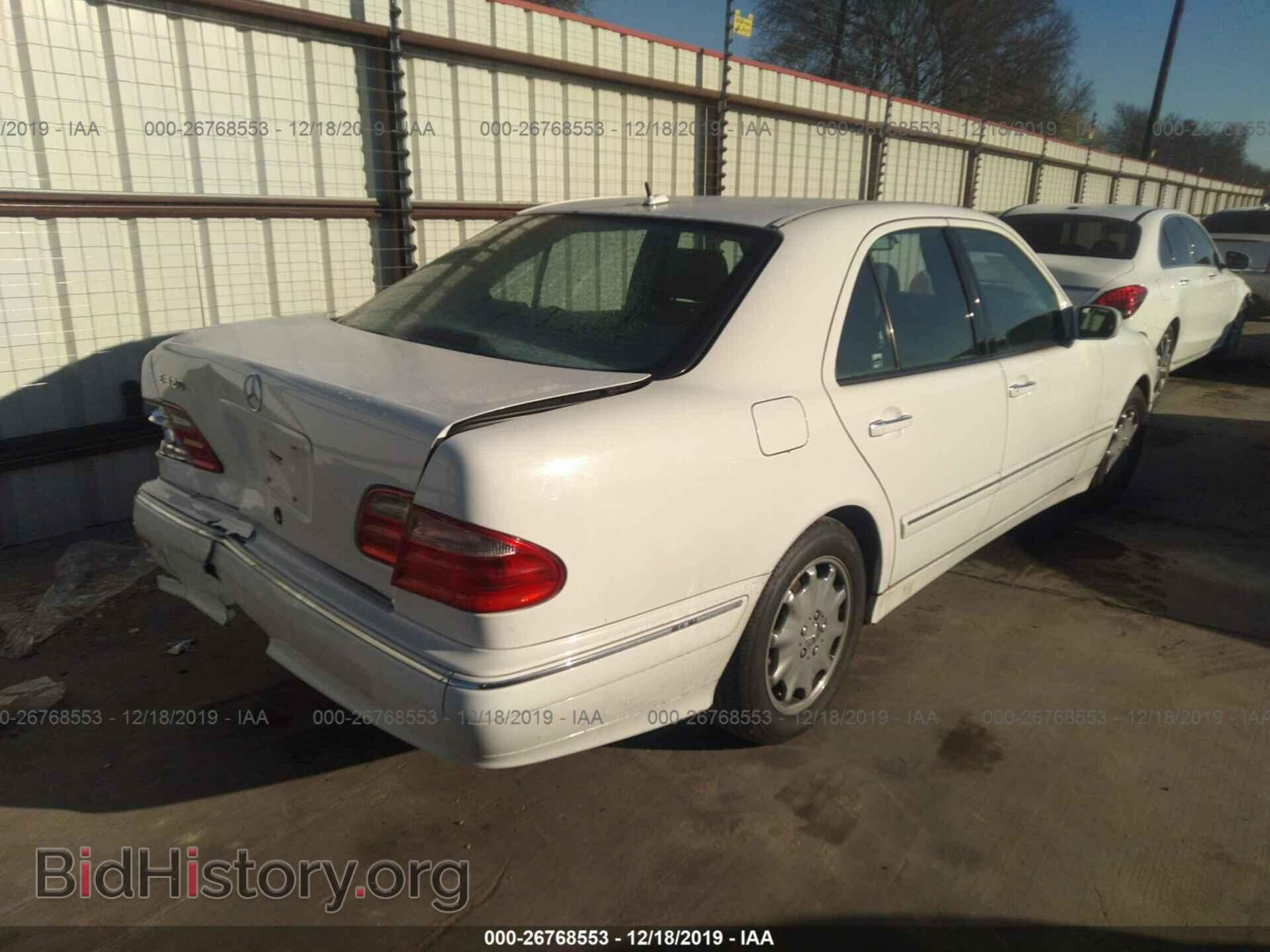 2000 Mercedes-benz E - VIN: WDBJF65J5YB105445 - Фото 4