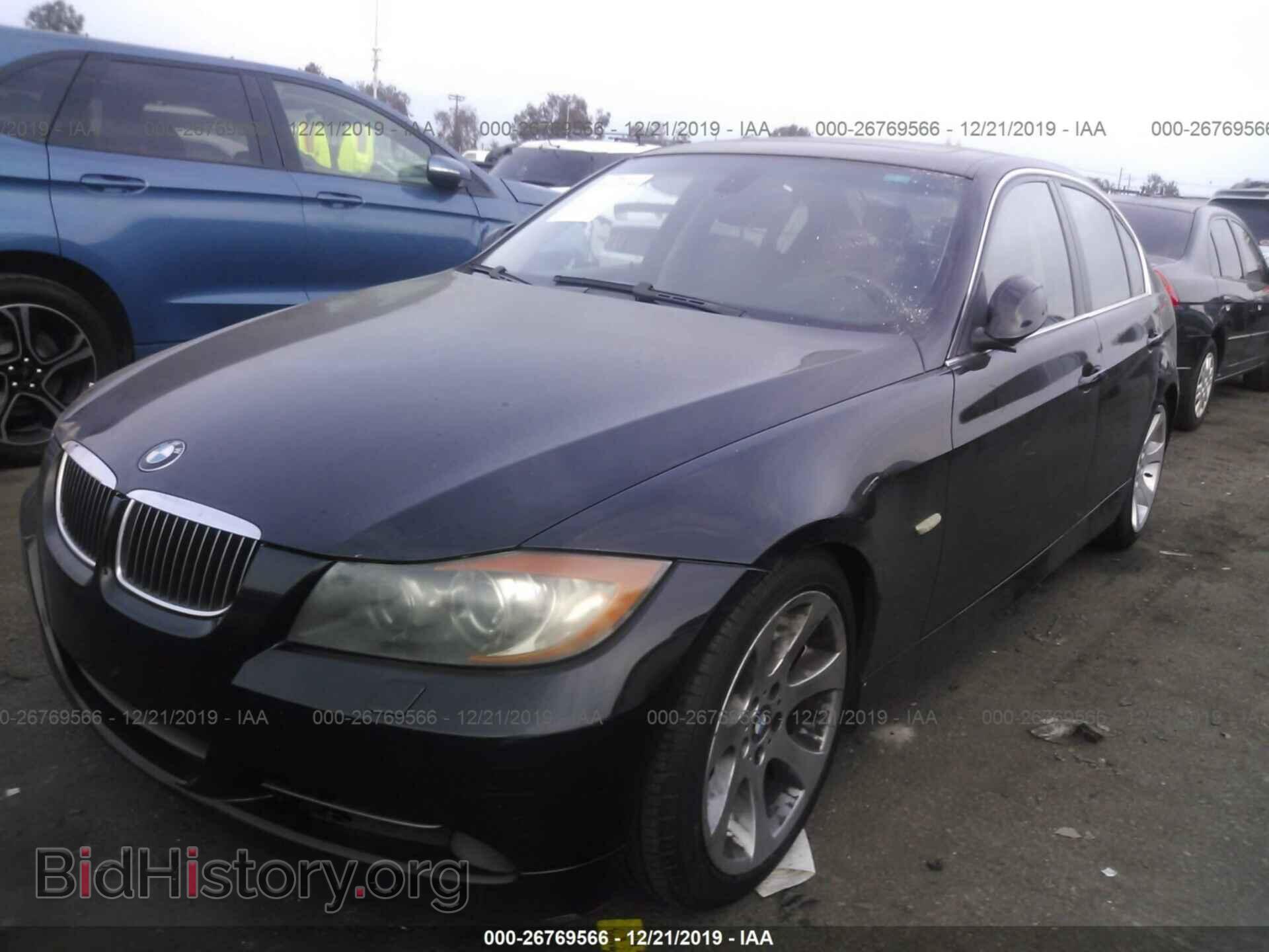 2006 BMW 330 - VIN: WBAVB33566KS36588 - Фото 2