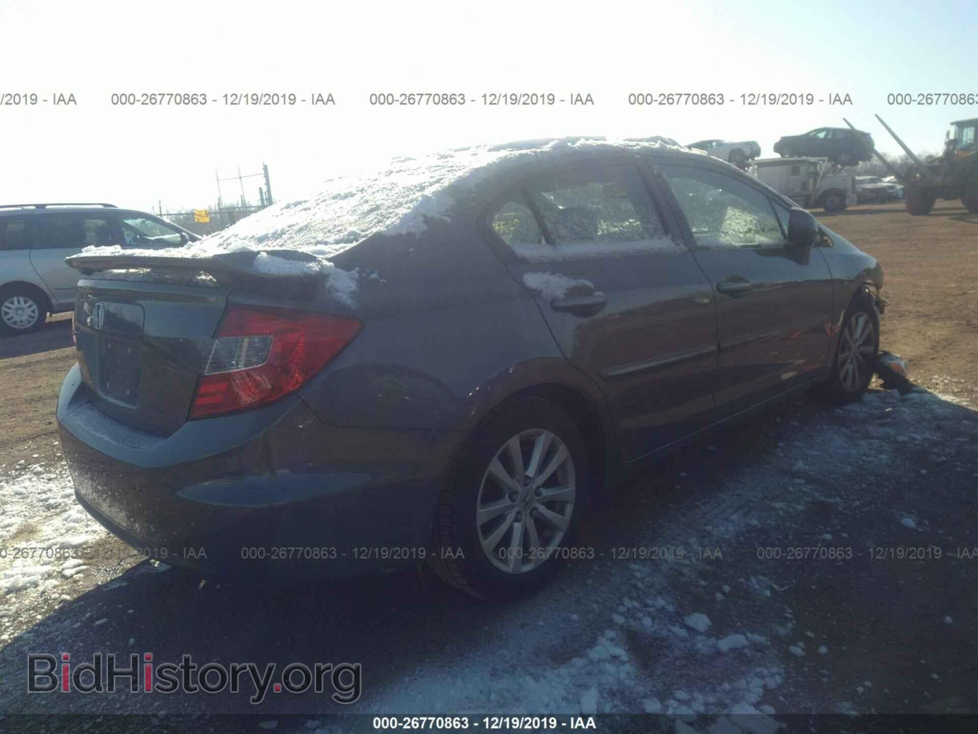 2012 Honda Civic - VIN: 19XFB2F90CE013915 - Фото 4