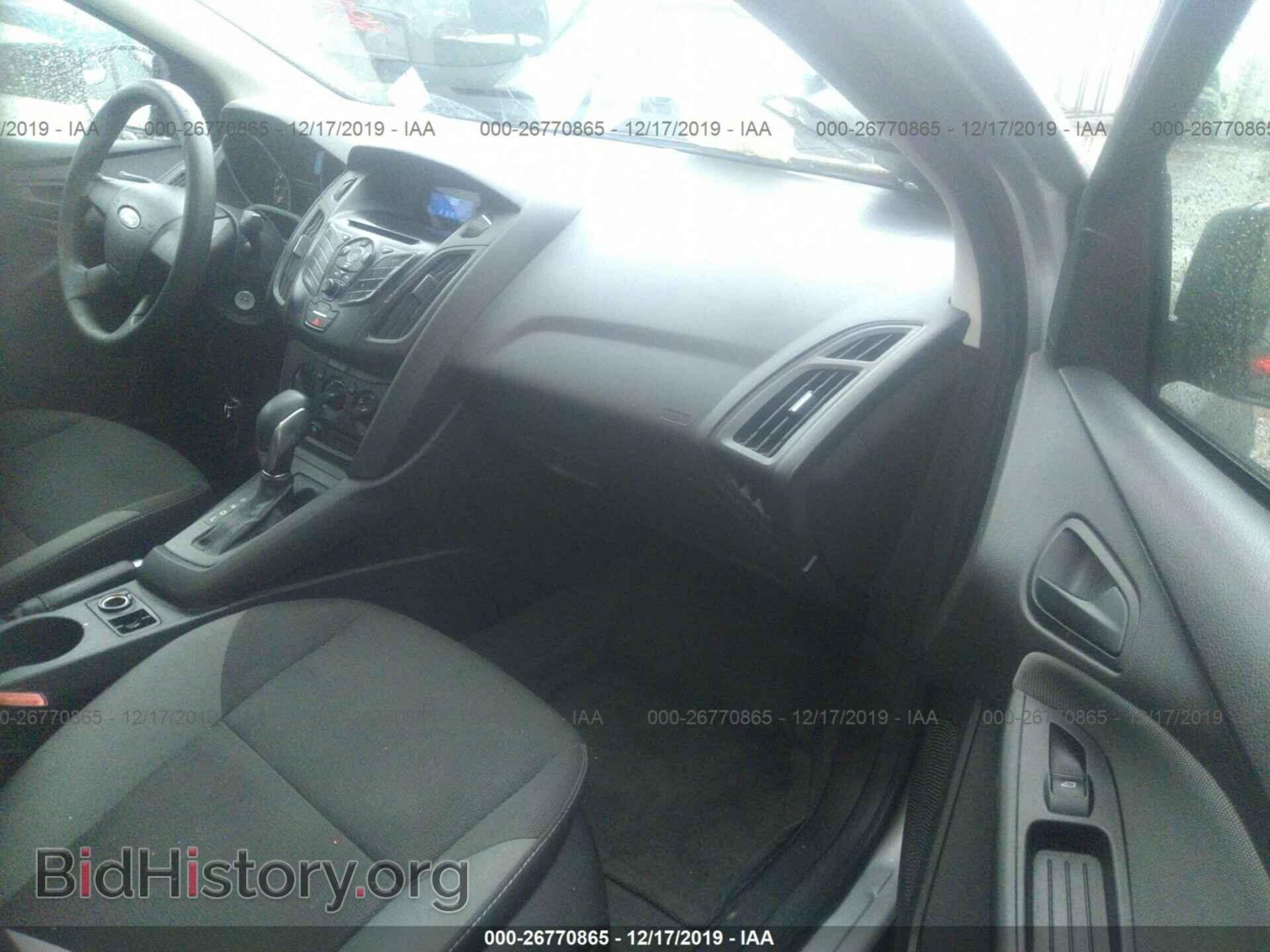 2012 Ford FOCUS - VIN: 1FAHP3E23CL232207 - Photo 5