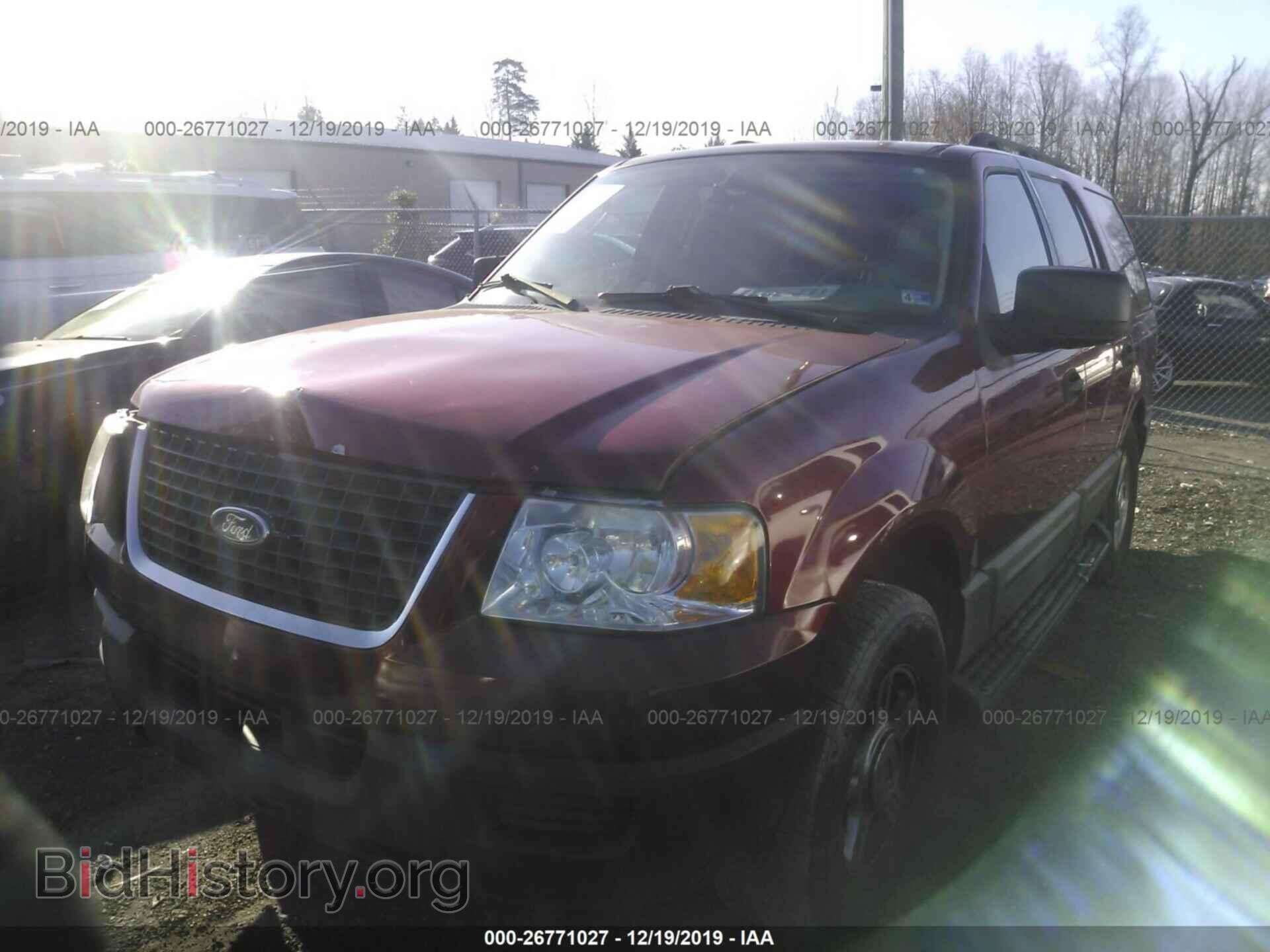 2005 FORD EXPEDITION - VIN: 1FMPU14575LA54573 - Фото 2