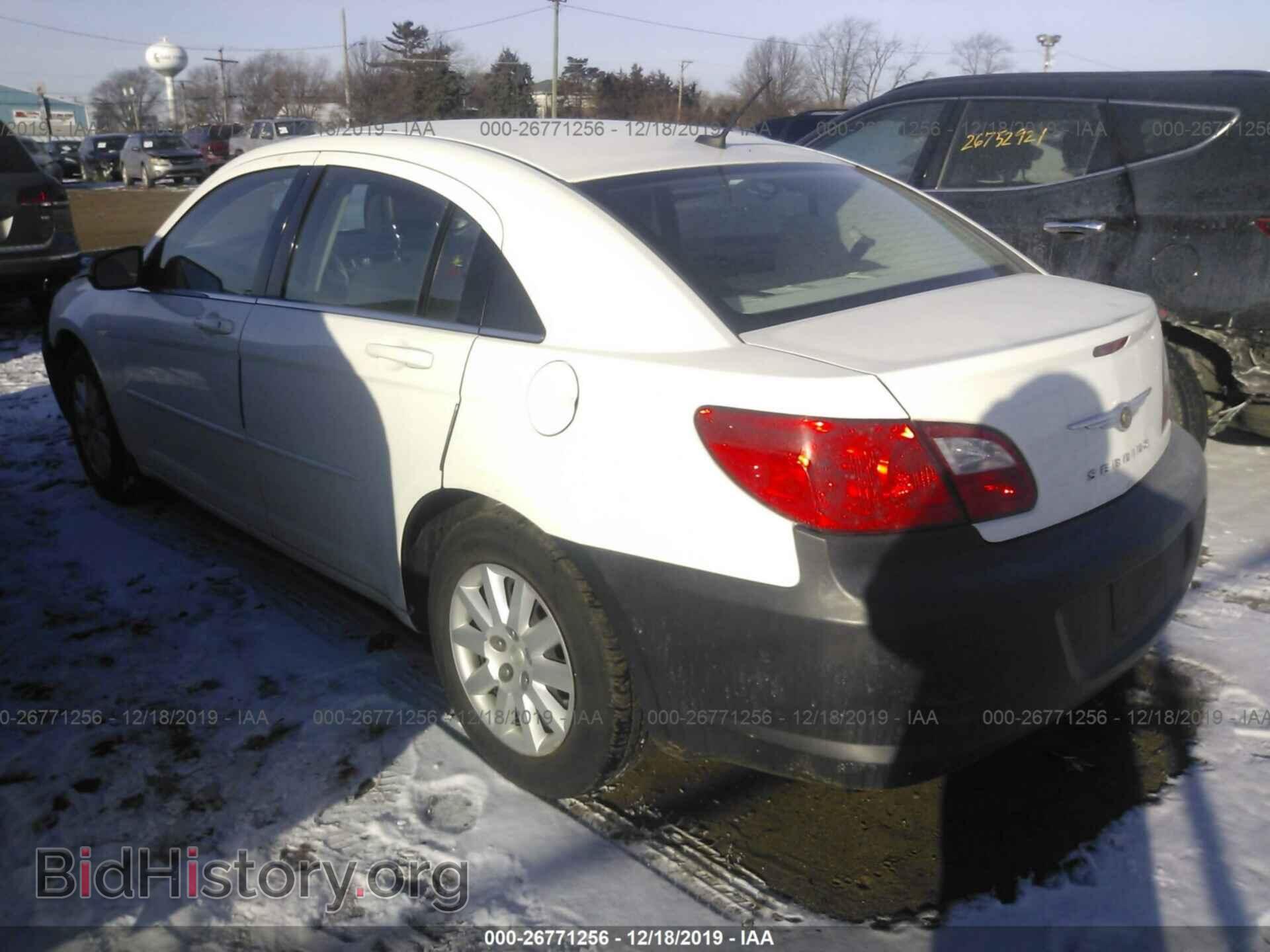2010 CHRYSLER SEBRING - VIN: 1C3CC4FB3AN192799 - Фото 3