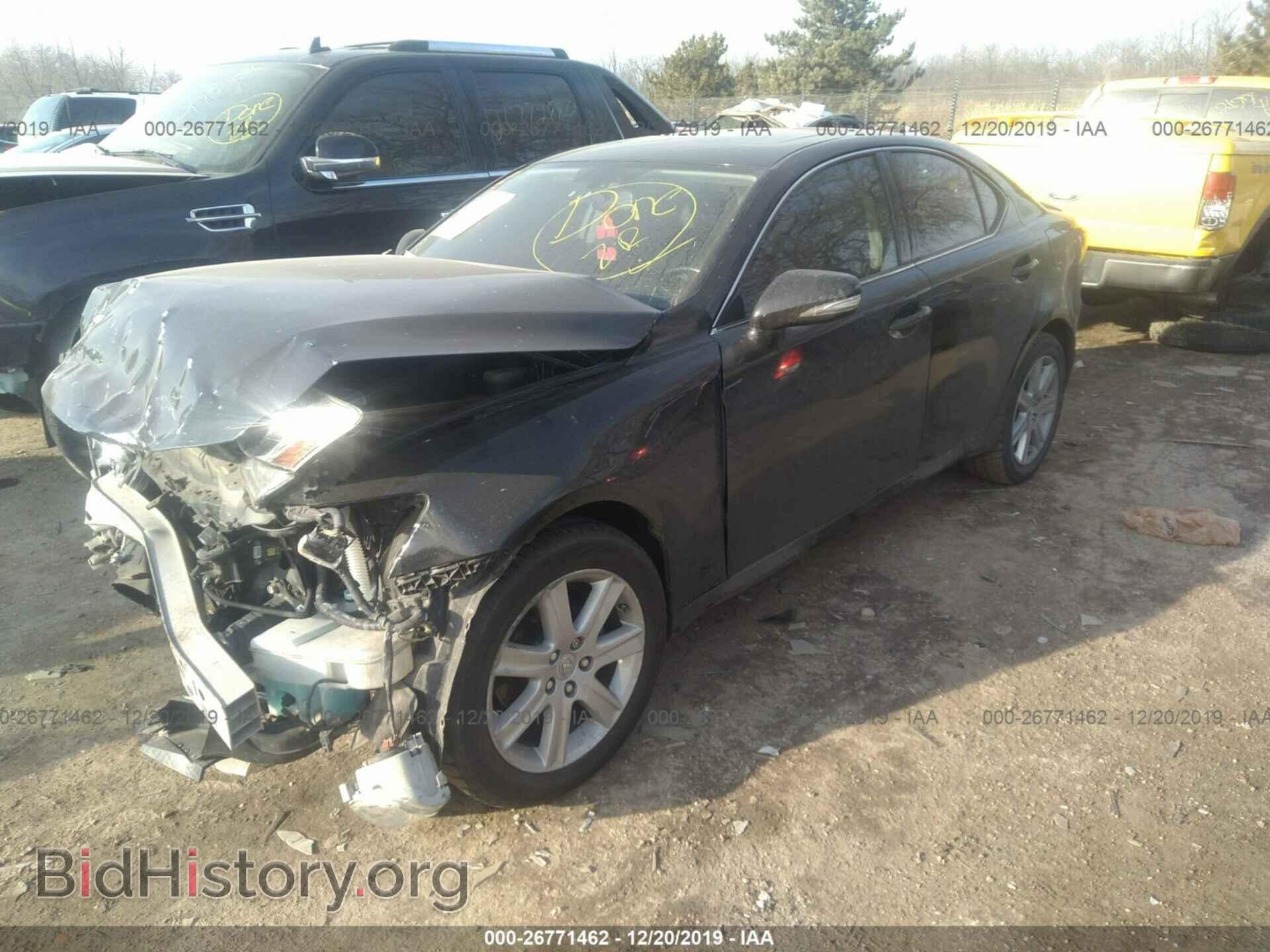 2010 LEXUS IS - VIN: JTHCF5C2XA2033890 - Фото 2