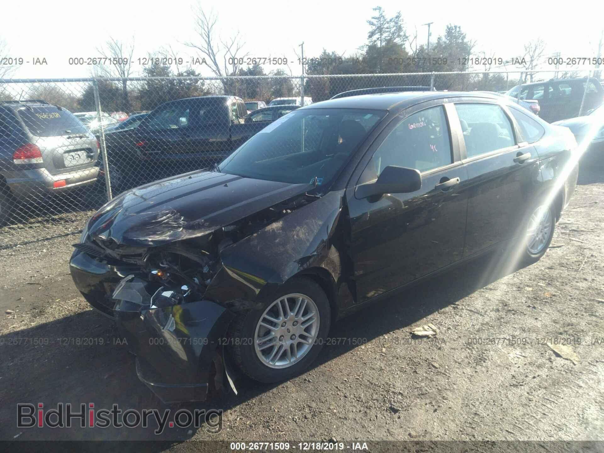 2010 FORD FOCUS - VIN: 1FAHP3FN0AW112191 - Фото 2