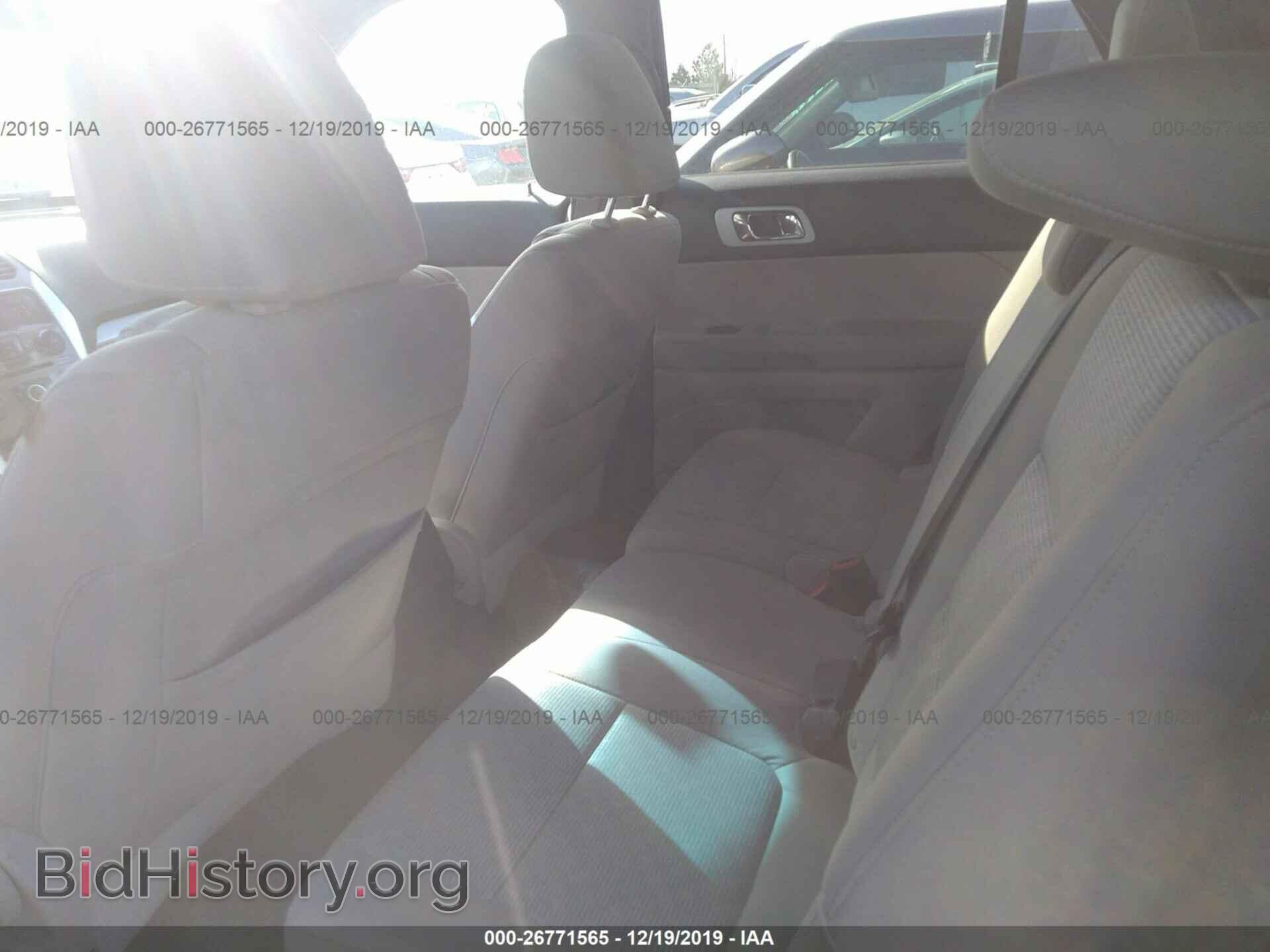 2011 Ford Explorer - VIN: 1FMHK7D88BGA15213 - Photo 8
