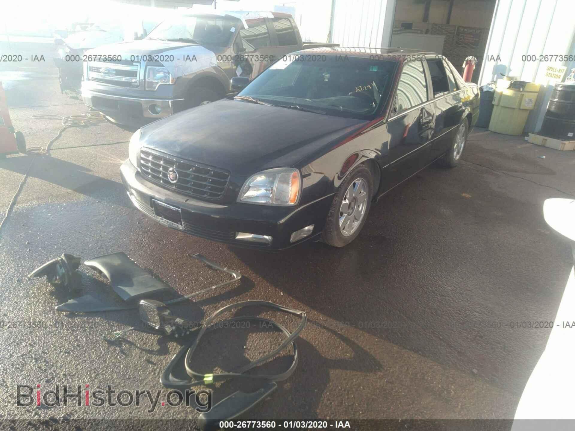 2004 Cadillac Deville - VIN: 1G6KF57984U153431 - Photo 2