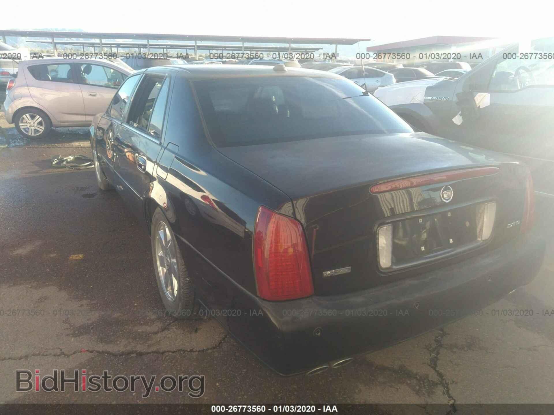 2004 Cadillac Deville - VIN: 1G6KF57984U153431 - Photo 3
