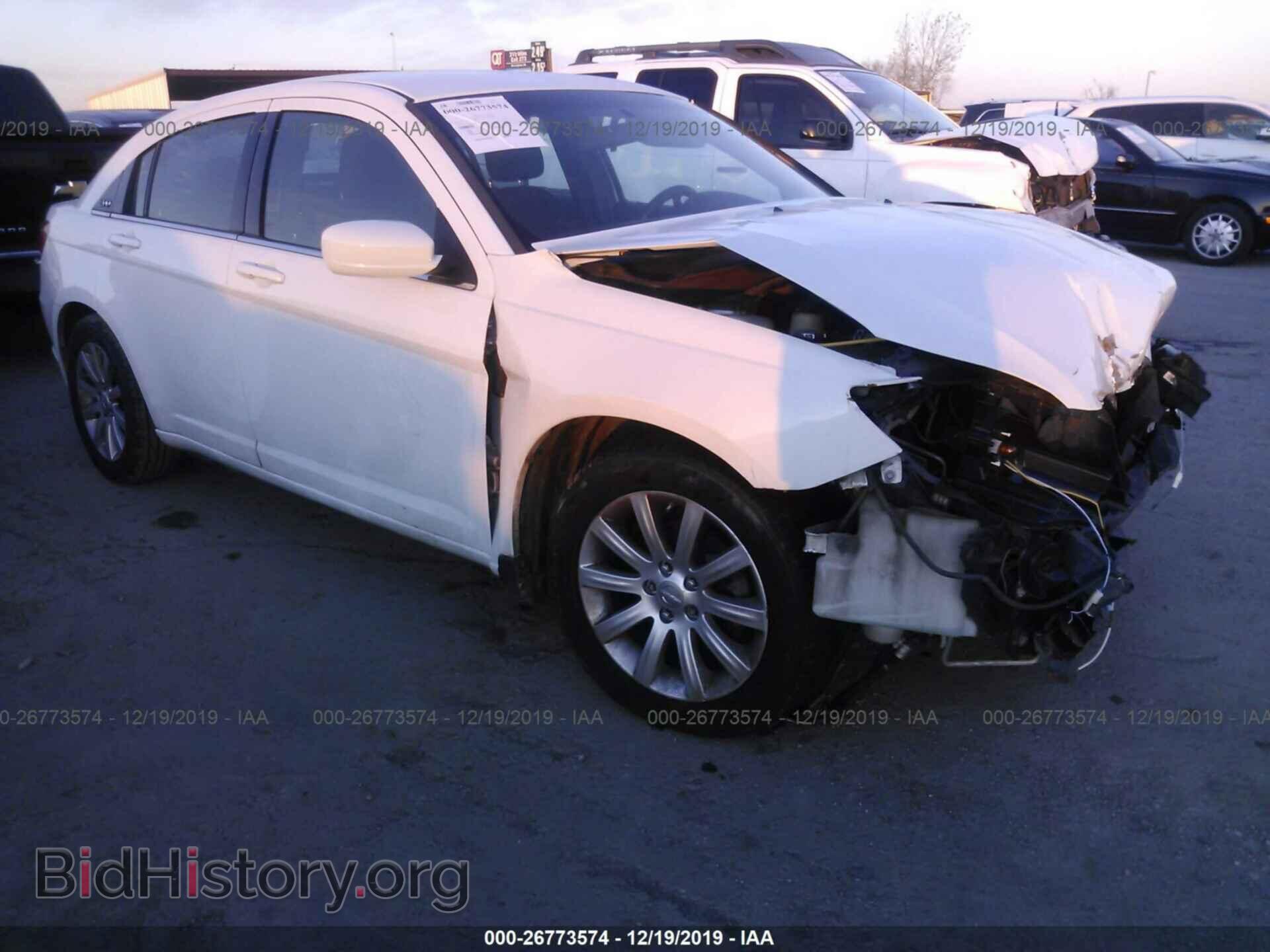 Photo 1C3CCBBG2DN677980 - CHRYSLER 200 2013