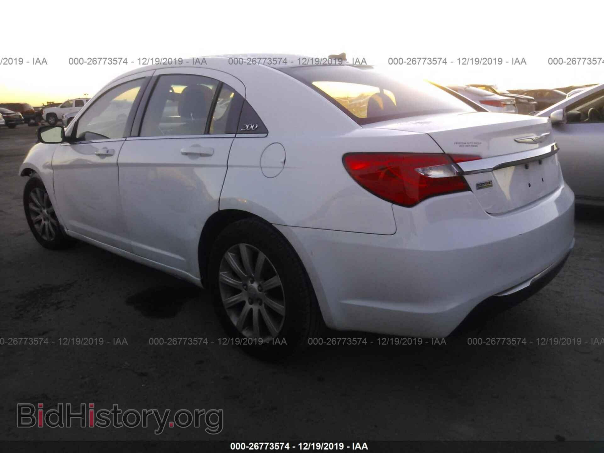 2013 CHRYSLER 200 - VIN: 1C3CCBBG2DN677980 - Photo 3