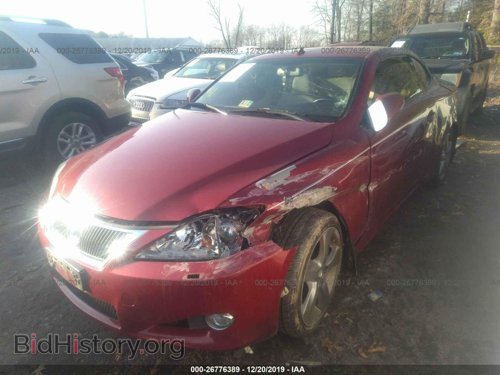 2010 Lexus IS - VIN: JTHFE2C28A2502490 - Фото 2