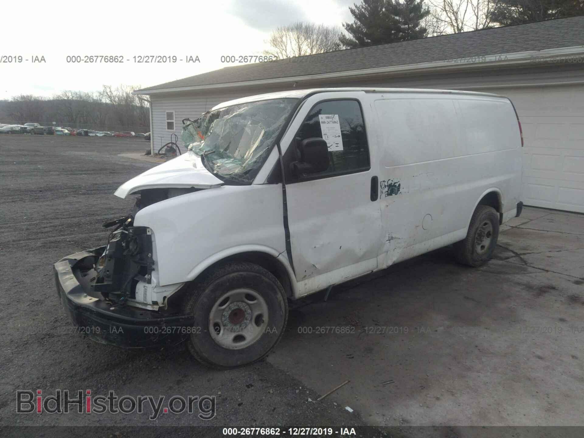 2014 GMC SAVANA - VIN: 1GTW7FCAXE1151135 - Фото 2