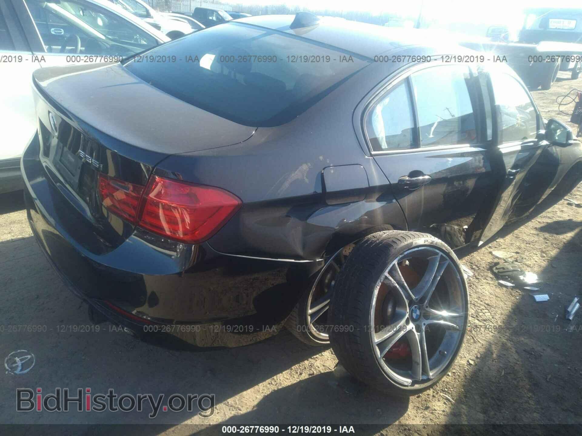 2013 BMW 335 - VIN: WBA3A9C53DF477334 - Фото 4